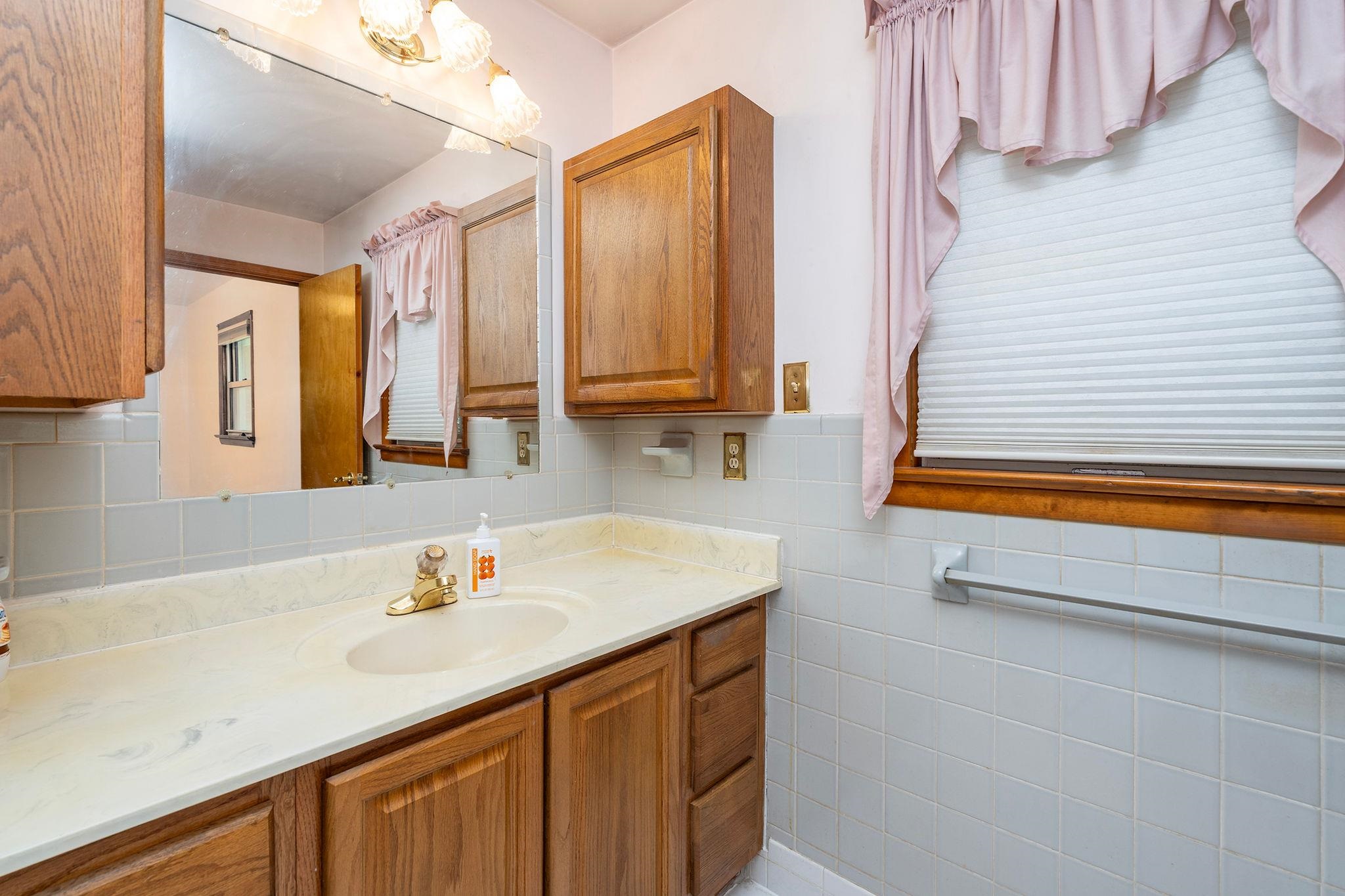 21 PEAK LN, WAYNESBORO, Virginia 22980, 3 Bedrooms Bedrooms, ,2 BathroomsBathrooms,Residential,21 PEAK LN,683539 MLS # 683539 21 PEAK LN, WAYNESBORO, Virginia 22980, 3 Bedrooms Bedrooms, ,2 BathroomsBathrooms,Residential,21 PEAK LN,683539 MLS # 683539