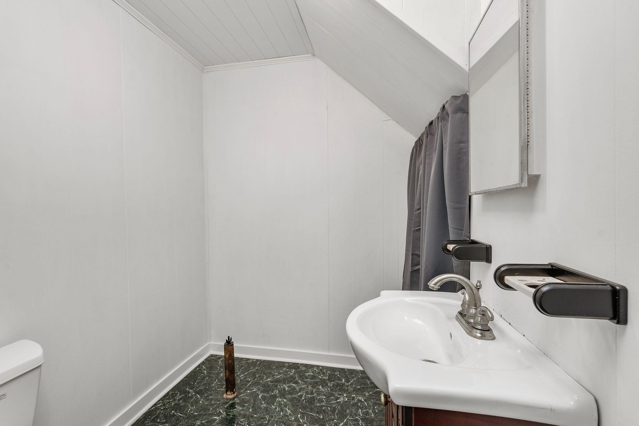 21 PEAK LN, WAYNESBORO, Virginia 22980, 3 Bedrooms Bedrooms, ,2 BathroomsBathrooms,Residential,21 PEAK LN,683539 MLS # 683539 21 PEAK LN, WAYNESBORO, Virginia 22980, 3 Bedrooms Bedrooms, ,2 BathroomsBathrooms,Residential,21 PEAK LN,683539 MLS # 683539