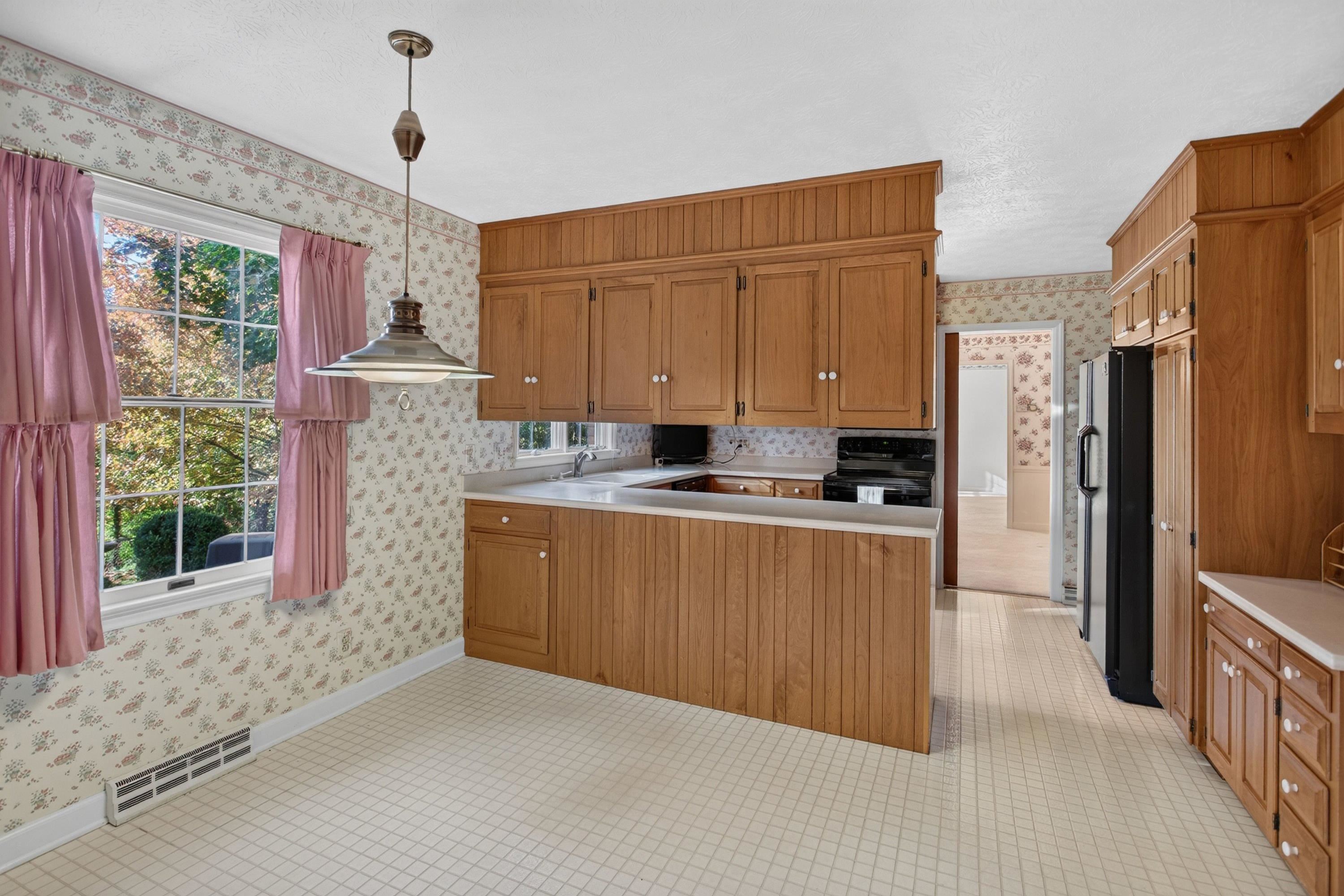 438 PRESTON DR, HARRISONBURG, Virginia 22801, 4 Bedrooms Bedrooms, ,2 BathroomsBathrooms,Residential,438 PRESTON DR,683544 MLS # 683544 438 PRESTON DR, HARRISONBURG, Virginia 22801, 4 Bedrooms Bedrooms, ,2 BathroomsBathrooms,Residential,438 PRESTON DR,683544 MLS # 683544