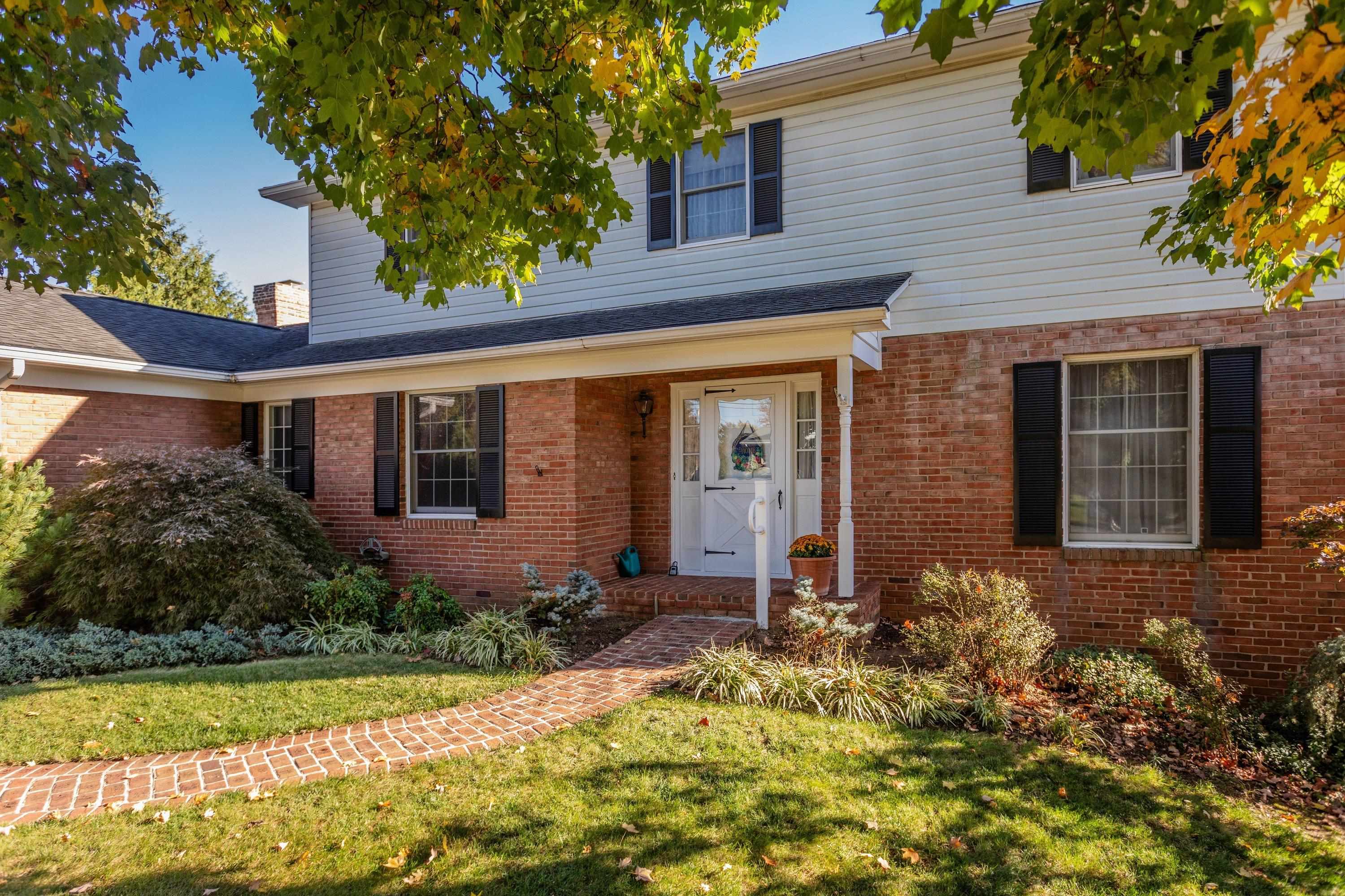 438 PRESTON DR, HARRISONBURG, Virginia 22801, 4 Bedrooms Bedrooms, ,2 BathroomsBathrooms,Residential,438 PRESTON DR,683544 MLS # 683544 438 PRESTON DR, HARRISONBURG, Virginia 22801, 4 Bedrooms Bedrooms, ,2 BathroomsBathrooms,Residential,438 PRESTON DR,683544 MLS # 683544