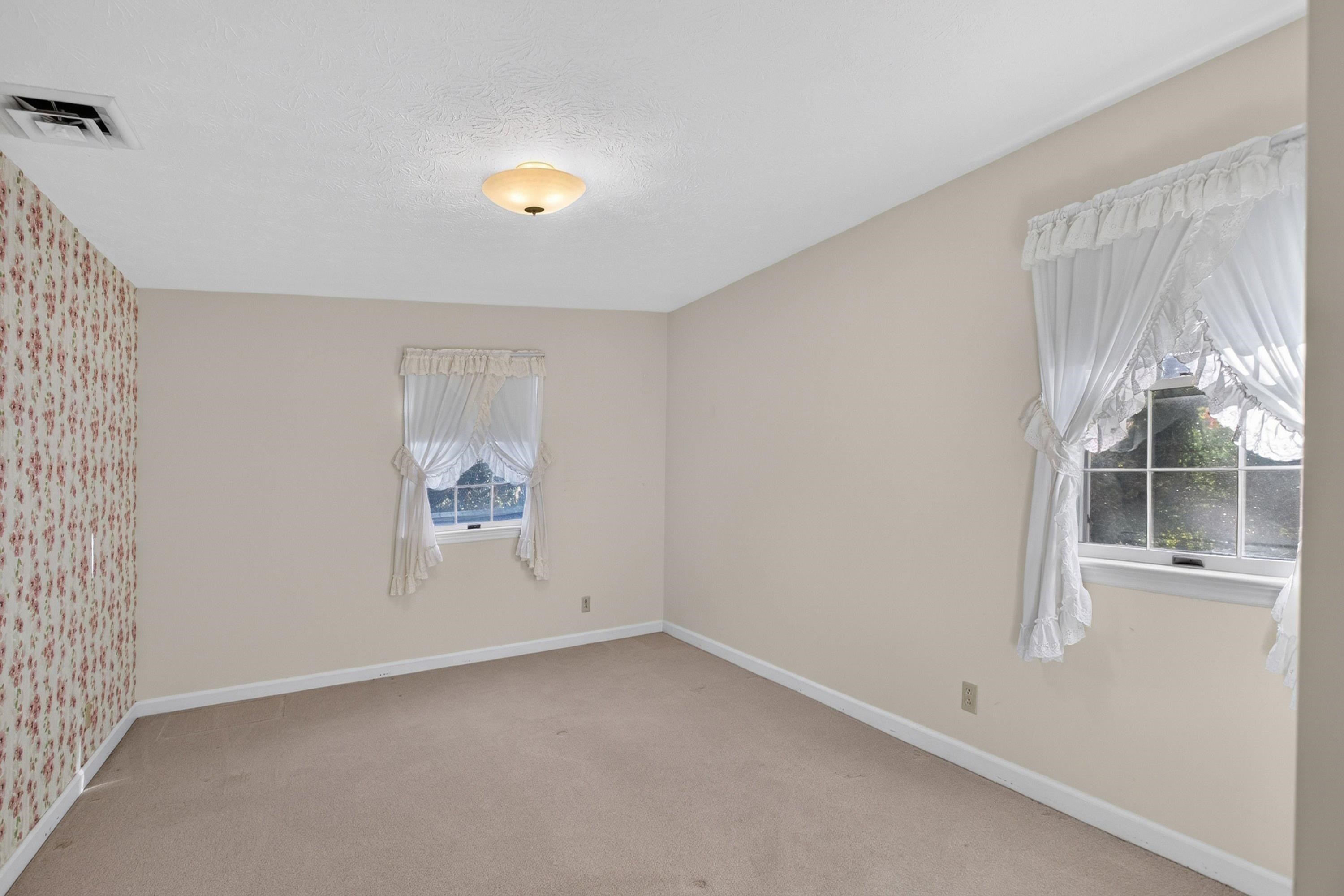 438 PRESTON DR, HARRISONBURG, Virginia 22801, 4 Bedrooms Bedrooms, ,2 BathroomsBathrooms,Residential,438 PRESTON DR,683544 MLS # 683544 438 PRESTON DR, HARRISONBURG, Virginia 22801, 4 Bedrooms Bedrooms, ,2 BathroomsBathrooms,Residential,438 PRESTON DR,683544 MLS # 683544