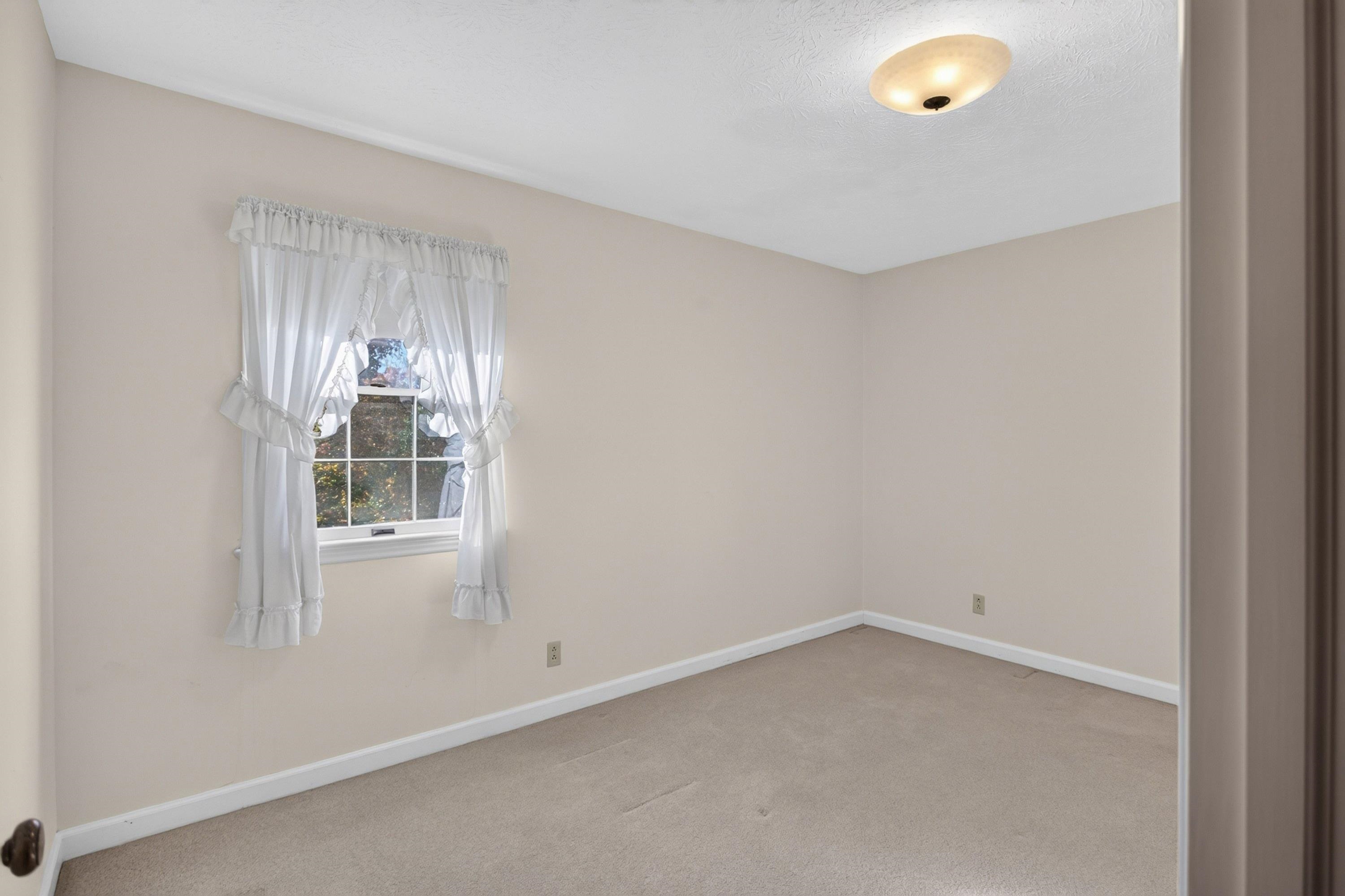 438 PRESTON DR, HARRISONBURG, Virginia 22801, 4 Bedrooms Bedrooms, ,2 BathroomsBathrooms,Residential,438 PRESTON DR,683544 MLS # 683544 438 PRESTON DR, HARRISONBURG, Virginia 22801, 4 Bedrooms Bedrooms, ,2 BathroomsBathrooms,Residential,438 PRESTON DR,683544 MLS # 683544