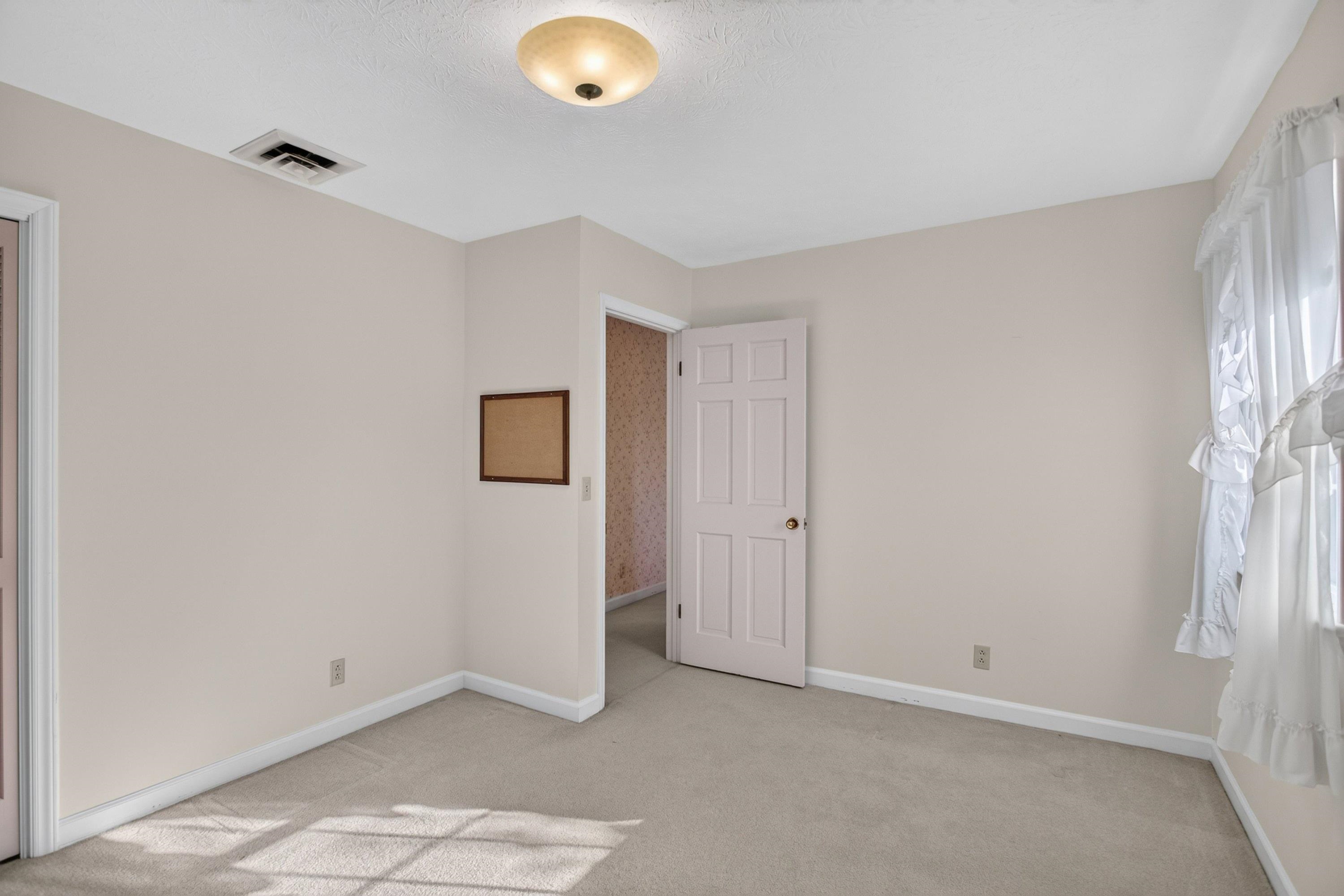 438 PRESTON DR, HARRISONBURG, Virginia 22801, 4 Bedrooms Bedrooms, ,2 BathroomsBathrooms,Residential,438 PRESTON DR,683544 MLS # 683544 438 PRESTON DR, HARRISONBURG, Virginia 22801, 4 Bedrooms Bedrooms, ,2 BathroomsBathrooms,Residential,438 PRESTON DR,683544 MLS # 683544