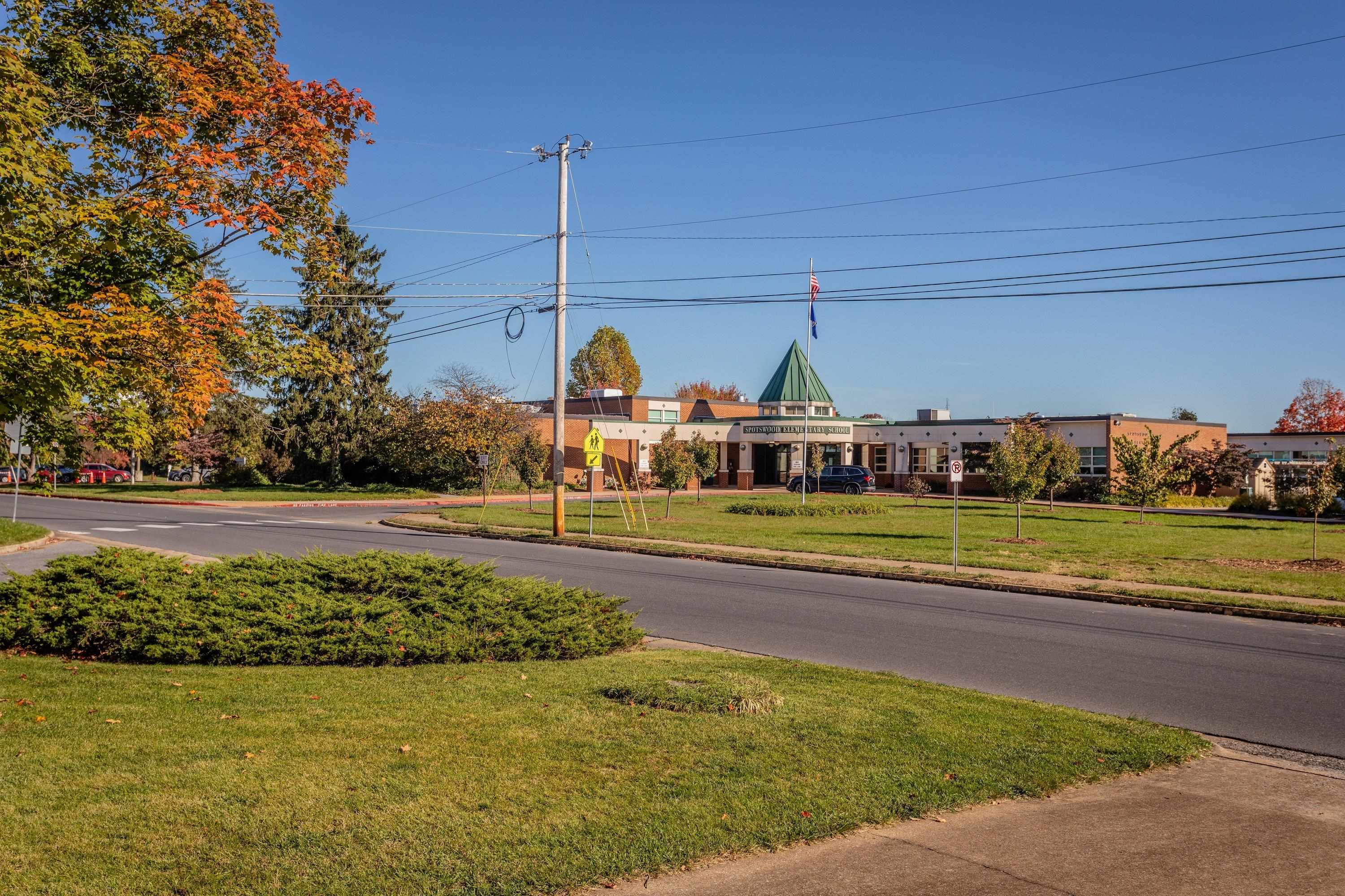438 PRESTON DR, HARRISONBURG, Virginia 22801, 4 Bedrooms Bedrooms, ,2 BathroomsBathrooms,Residential,438 PRESTON DR,683544 MLS # 683544 438 PRESTON DR, HARRISONBURG, Virginia 22801, 4 Bedrooms Bedrooms, ,2 BathroomsBathrooms,Residential,438 PRESTON DR,683544 MLS # 683544