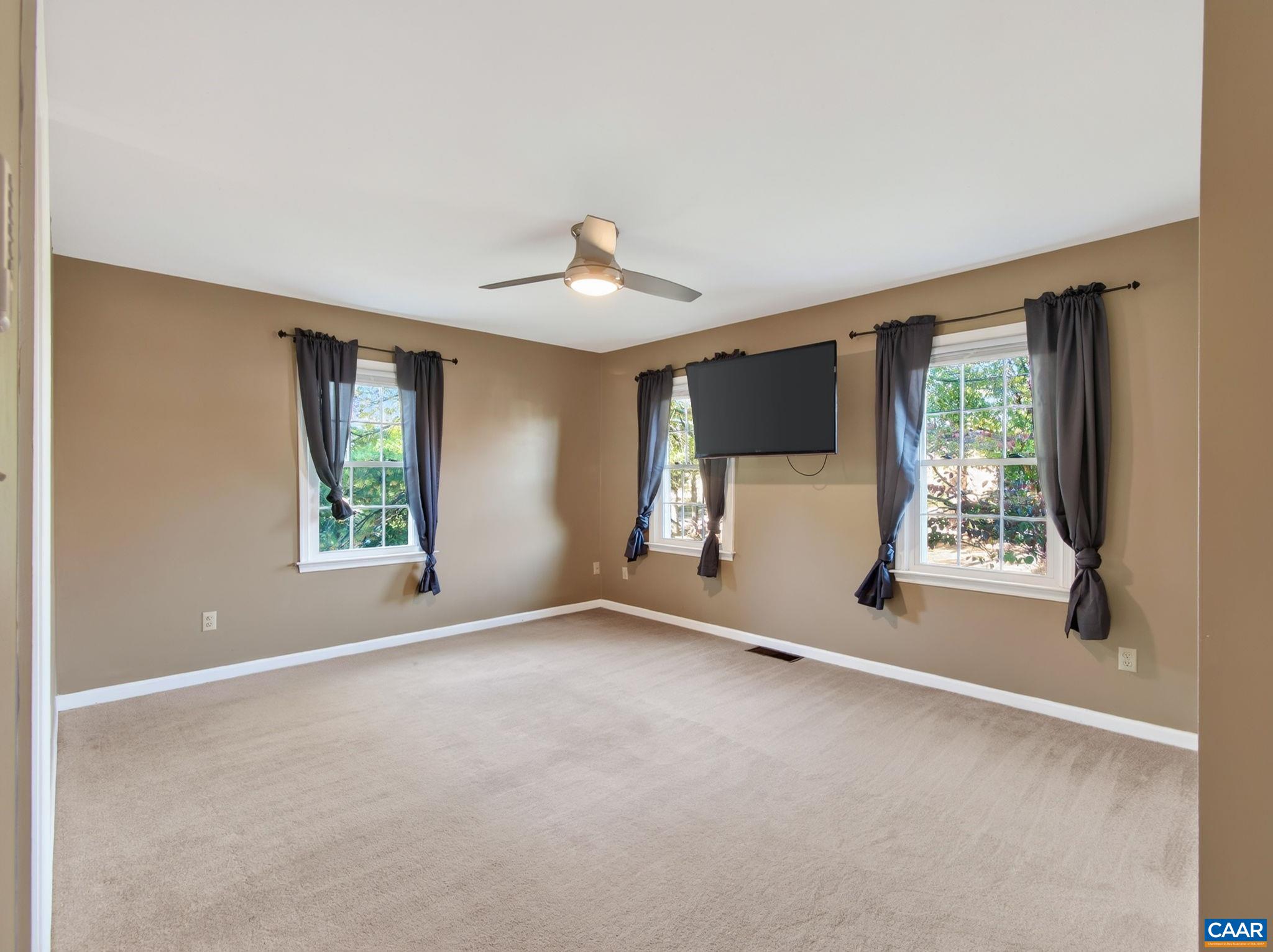 1400 MINOR RIDGE CT, CHARLOTTESVILLE, Virginia 22901, 3 Bedrooms Bedrooms, ,1 BathroomBathrooms,Residential,1400 MINOR RIDGE CT,683545 MLS # 683545