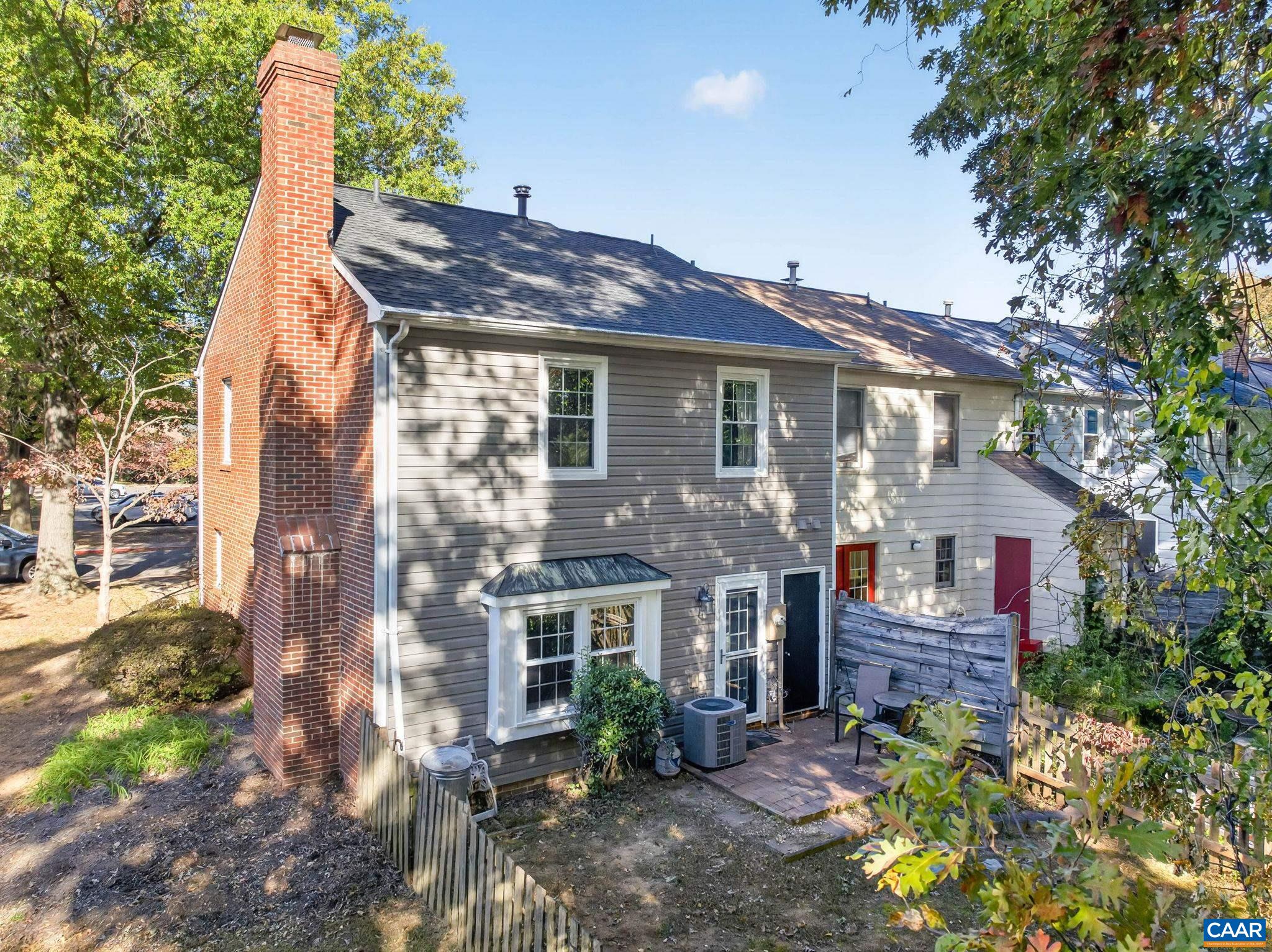 1400 MINOR RIDGE CT, CHARLOTTESVILLE, Virginia 22901, 3 Bedrooms Bedrooms, ,1 BathroomBathrooms,Residential,1400 MINOR RIDGE CT,683545 MLS # 683545