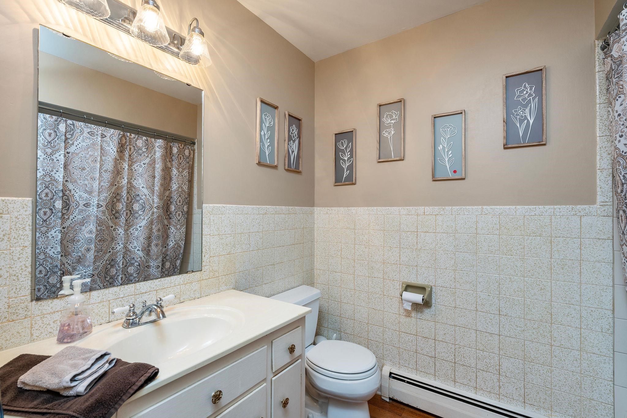 1029 RIDGEMONT DR, STAUNTON, Virginia 24401, 4 Bedrooms Bedrooms, ,3 BathroomsBathrooms,Residential,1029 RIDGEMONT DR,683547 MLS # 683547 1029 RIDGEMONT DR, STAUNTON, Virginia 24401, 4 Bedrooms Bedrooms, ,3 BathroomsBathrooms,Residential,1029 RIDGEMONT DR,683547 MLS # 683547