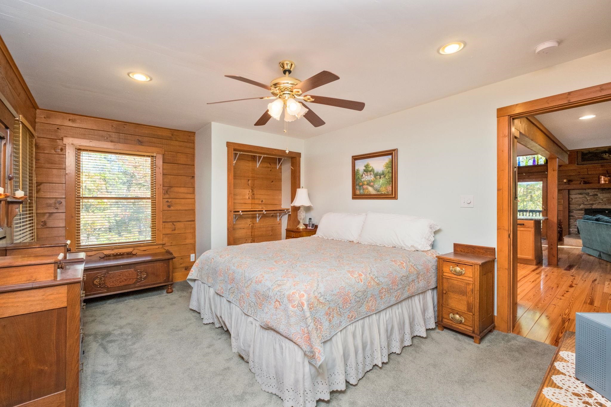 268 LAUREL HOLLOW RD, VESUVIUS, Virginia 24483, 3 Bedrooms Bedrooms, ,3 BathroomsBathrooms,Residential,OWL'S NEST,268 LAUREL HOLLOW RD,683548 MLS # 683548 268 LAUREL HOLLOW RD, VESUVIUS, Virginia 24483, 3 Bedrooms Bedrooms, ,3 BathroomsBathrooms,Residential,OWL'S NEST,268 LAUREL HOLLOW RD,683548 MLS # 683548