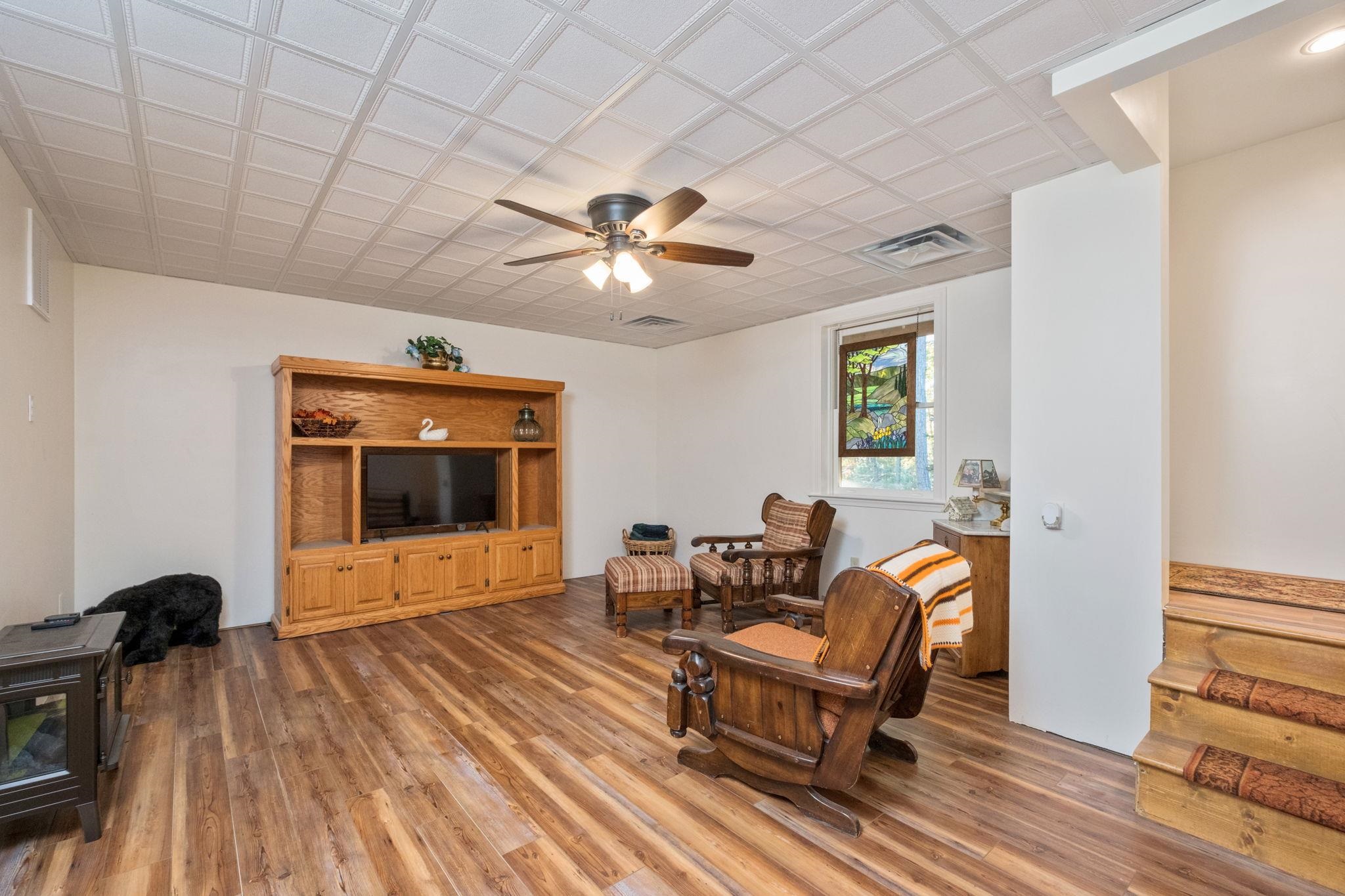 268 LAUREL HOLLOW RD, VESUVIUS, Virginia 24483, 3 Bedrooms Bedrooms, ,3 BathroomsBathrooms,Residential,OWL'S NEST,268 LAUREL HOLLOW RD,683548 MLS # 683548 268 LAUREL HOLLOW RD, VESUVIUS, Virginia 24483, 3 Bedrooms Bedrooms, ,3 BathroomsBathrooms,Residential,OWL'S NEST,268 LAUREL HOLLOW RD,683548 MLS # 683548