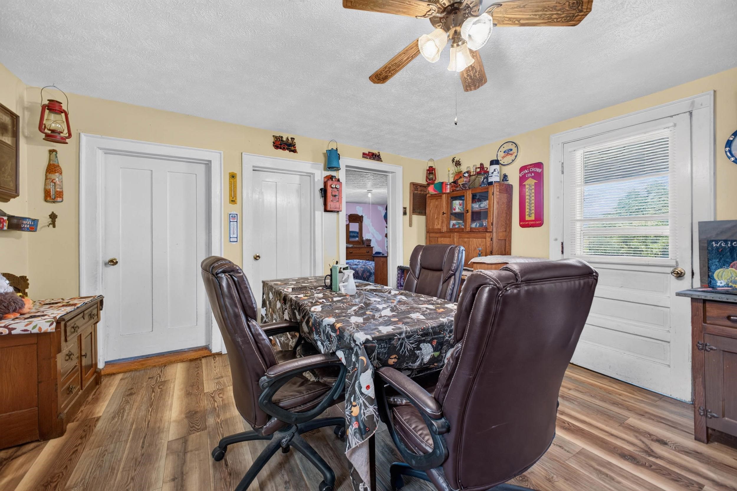 106 RAIL FAN LN, SHENANDOAH, Virginia 22849, 4 Bedrooms Bedrooms, ,1 BathroomBathrooms,Residential,106 RAIL FAN LN,683554 MLS # 683554