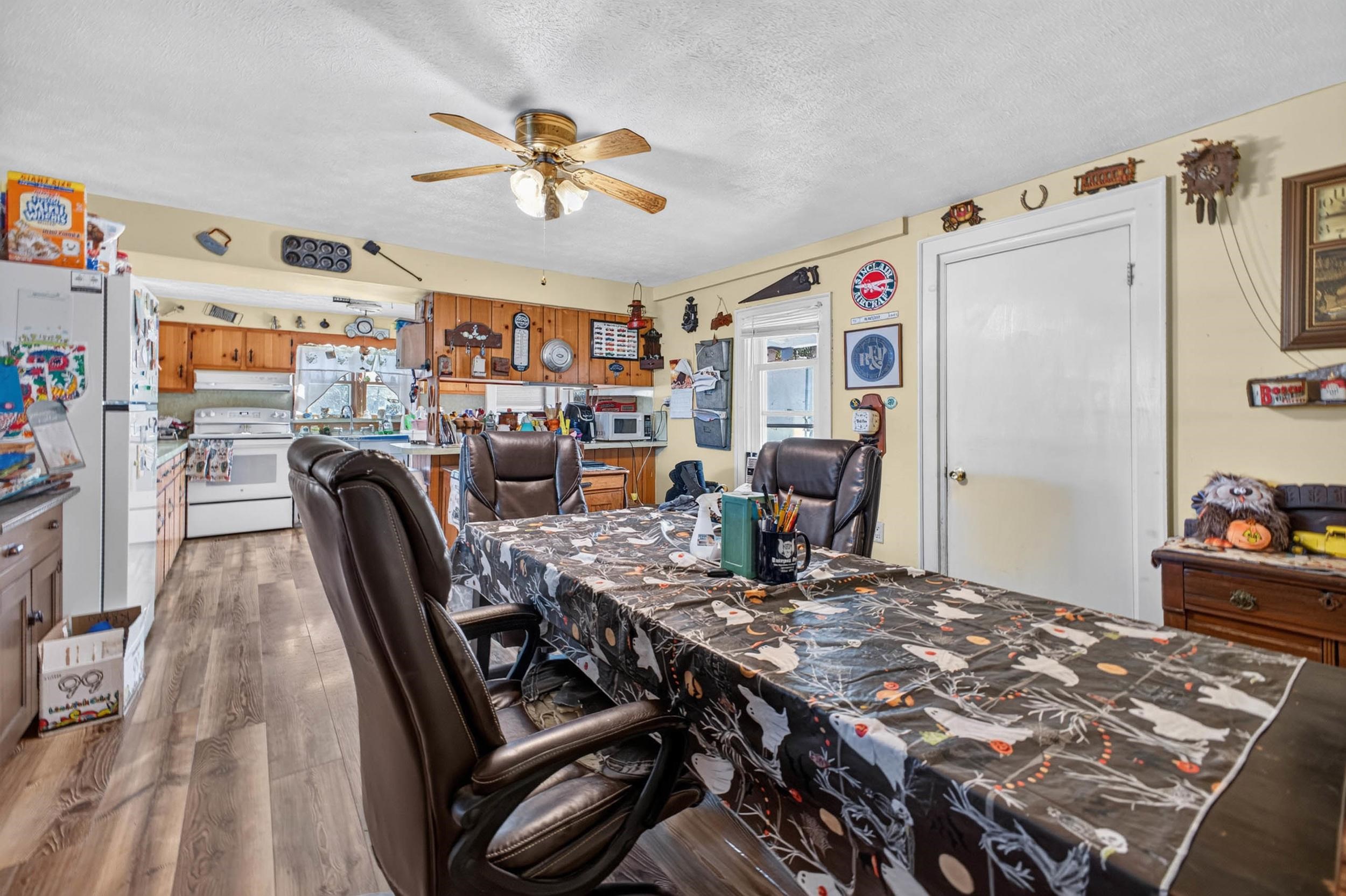 106 RAIL FAN LN, SHENANDOAH, Virginia 22849, 4 Bedrooms Bedrooms, ,1 BathroomBathrooms,Residential,106 RAIL FAN LN,683554 MLS # 683554