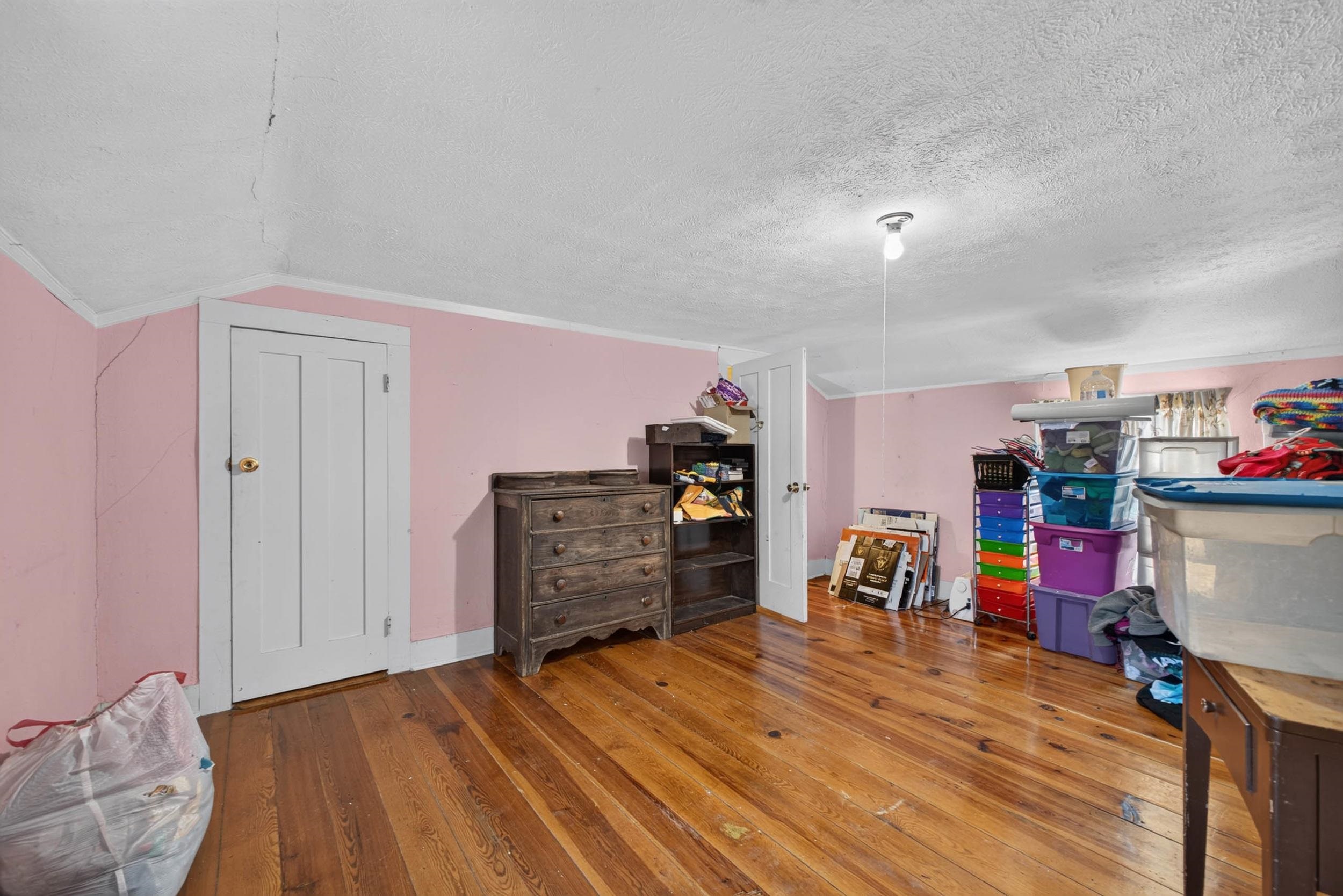 106 RAIL FAN LN, SHENANDOAH, Virginia 22849, 4 Bedrooms Bedrooms, ,1 BathroomBathrooms,Residential,106 RAIL FAN LN,683554 MLS # 683554