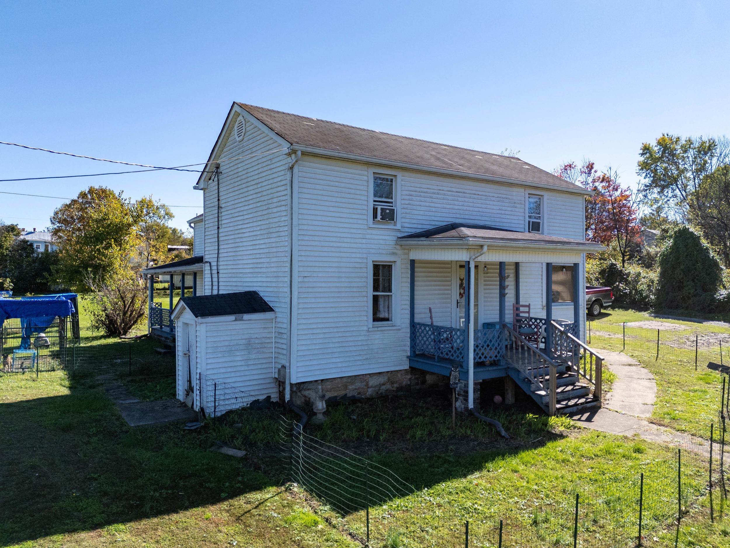 106 RAIL FAN LN, SHENANDOAH, Virginia 22849, 4 Bedrooms Bedrooms, ,1 BathroomBathrooms,Residential,106 RAIL FAN LN,683554 MLS # 683554