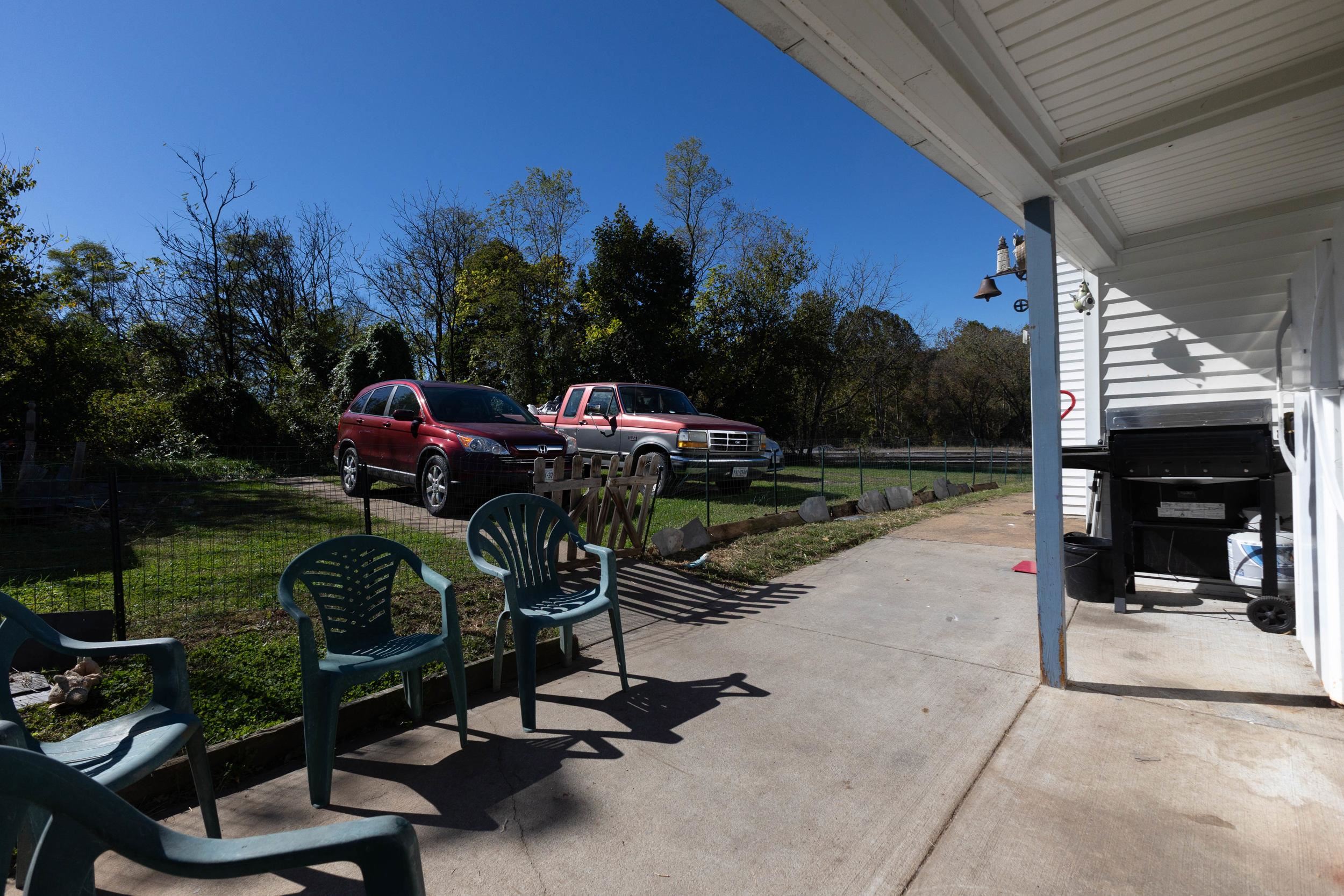 106 RAIL FAN LN, SHENANDOAH, Virginia 22849, 4 Bedrooms Bedrooms, ,1 BathroomBathrooms,Residential,106 RAIL FAN LN,683554 MLS # 683554