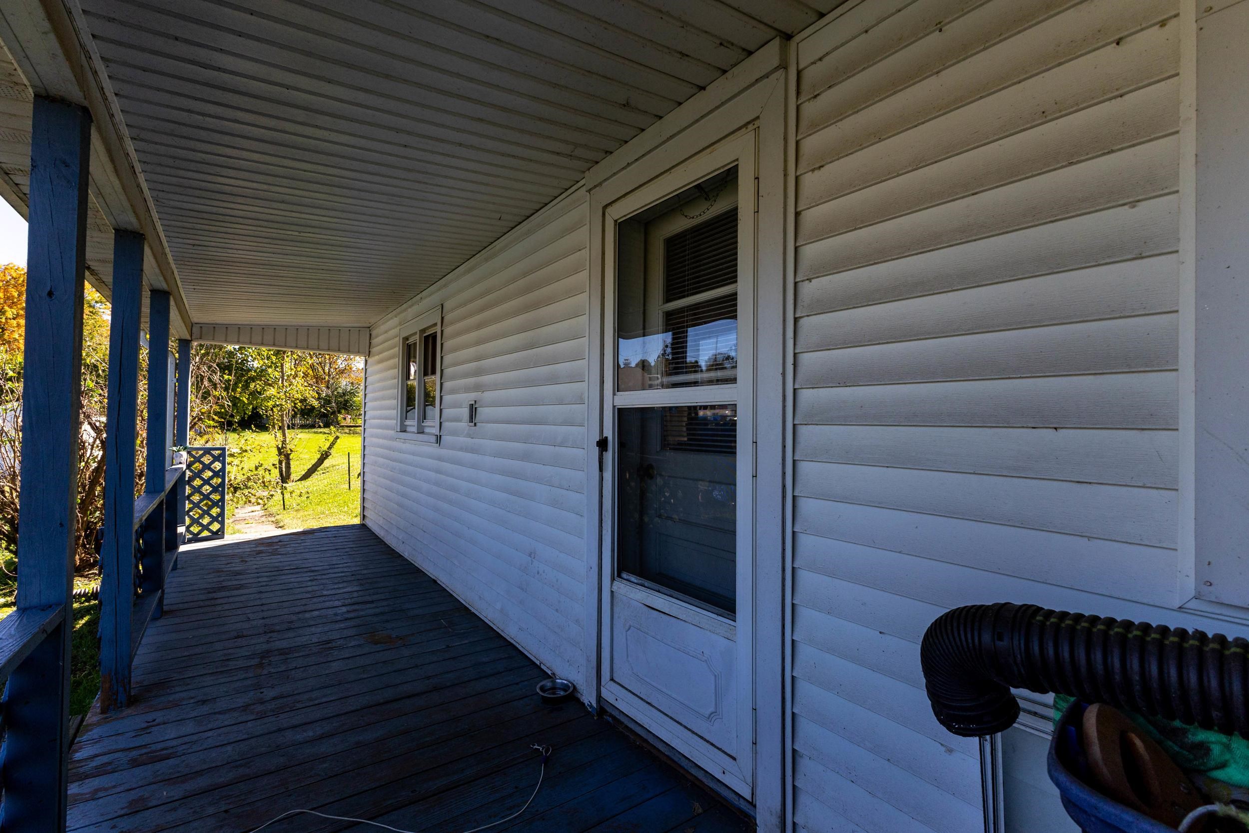 106 RAIL FAN LN, SHENANDOAH, Virginia 22849, 4 Bedrooms Bedrooms, ,1 BathroomBathrooms,Residential,106 RAIL FAN LN,683554 MLS # 683554