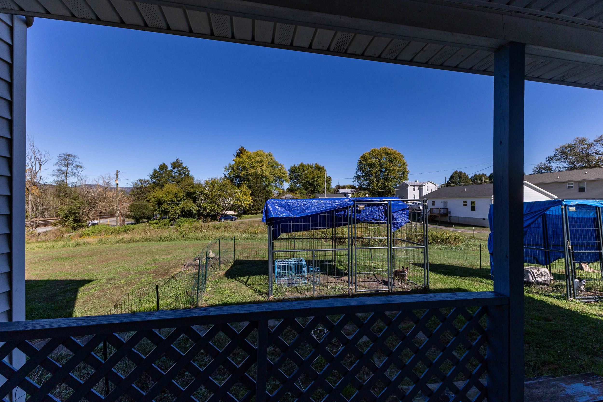 106 RAIL FAN LN, SHENANDOAH, Virginia 22849, 4 Bedrooms Bedrooms, ,1 BathroomBathrooms,Residential,106 RAIL FAN LN,683554 MLS # 683554