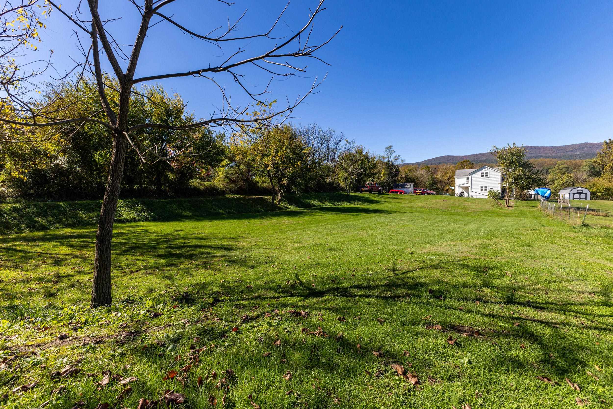 106 RAIL FAN LN, SHENANDOAH, Virginia 22849, 4 Bedrooms Bedrooms, ,1 BathroomBathrooms,Residential,106 RAIL FAN LN,683554 MLS # 683554