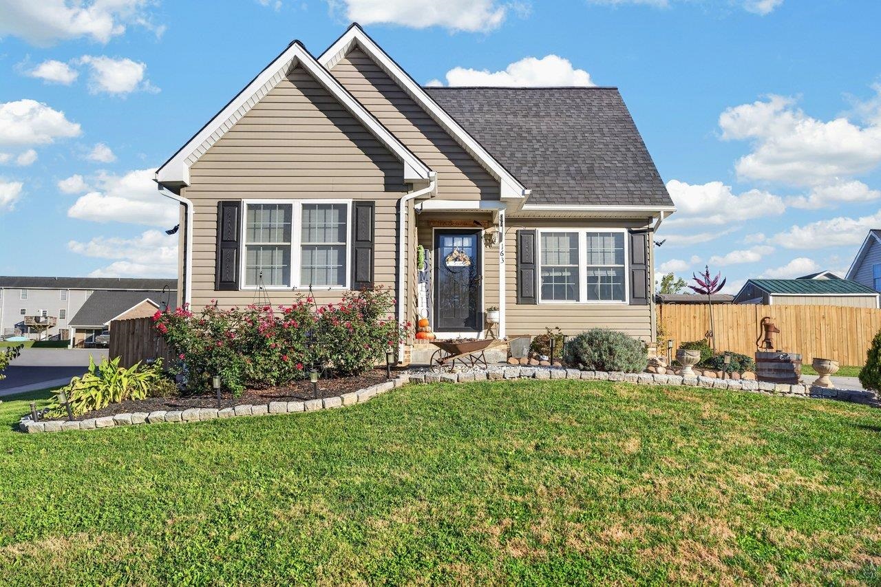 163 LINVILLE AVE, BROADWAY, Virginia 22815, 3 Bedrooms Bedrooms, ,2 BathroomsBathrooms,Residential,163 LINVILLE AVE,683555 MLS # 683555 163 LINVILLE AVE, BROADWAY, Virginia 22815, 3 Bedrooms Bedrooms, ,2 BathroomsBathrooms,Residential,163 LINVILLE AVE,683555 MLS # 683555