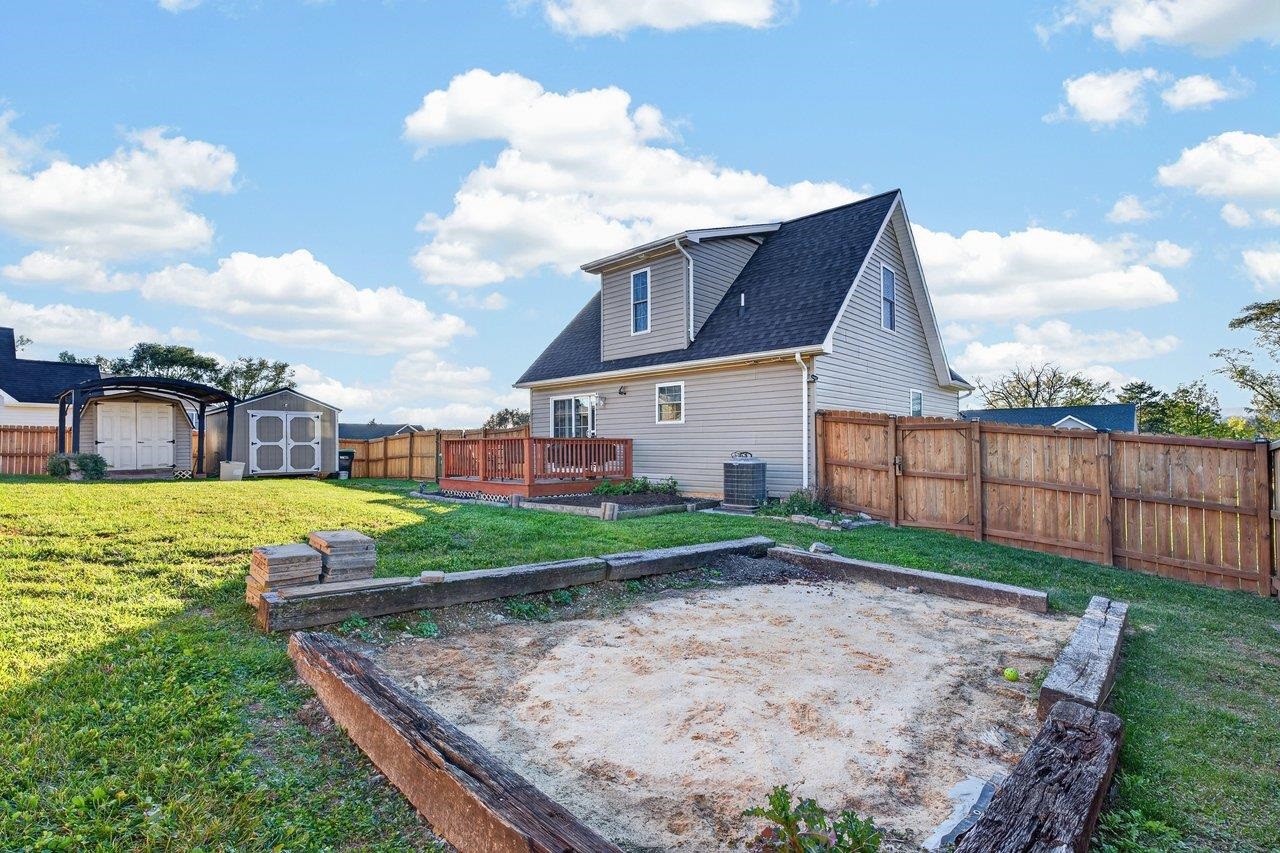 163 LINVILLE AVE, BROADWAY, Virginia 22815, 3 Bedrooms Bedrooms, ,2 BathroomsBathrooms,Residential,163 LINVILLE AVE,683555 MLS # 683555 163 LINVILLE AVE, BROADWAY, Virginia 22815, 3 Bedrooms Bedrooms, ,2 BathroomsBathrooms,Residential,163 LINVILLE AVE,683555 MLS # 683555