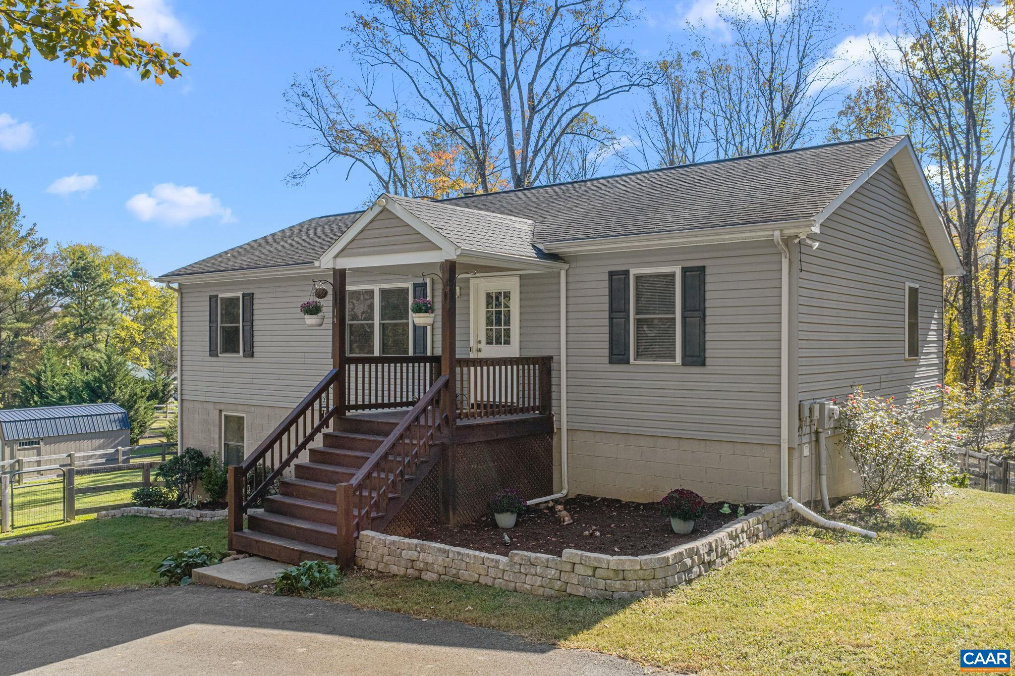 14 HIGH VIEW RD, STANARDSVILLE, Virginia 22973, 3 Bedrooms Bedrooms, ,3 BathroomsBathrooms,Residential,14 HIGH VIEW RD,683557 MLS # 683557 14 HIGH VIEW RD, STANARDSVILLE, Virginia 22973, 3 Bedrooms Bedrooms, ,3 BathroomsBathrooms,Residential,14 HIGH VIEW RD,683557 MLS # 683557