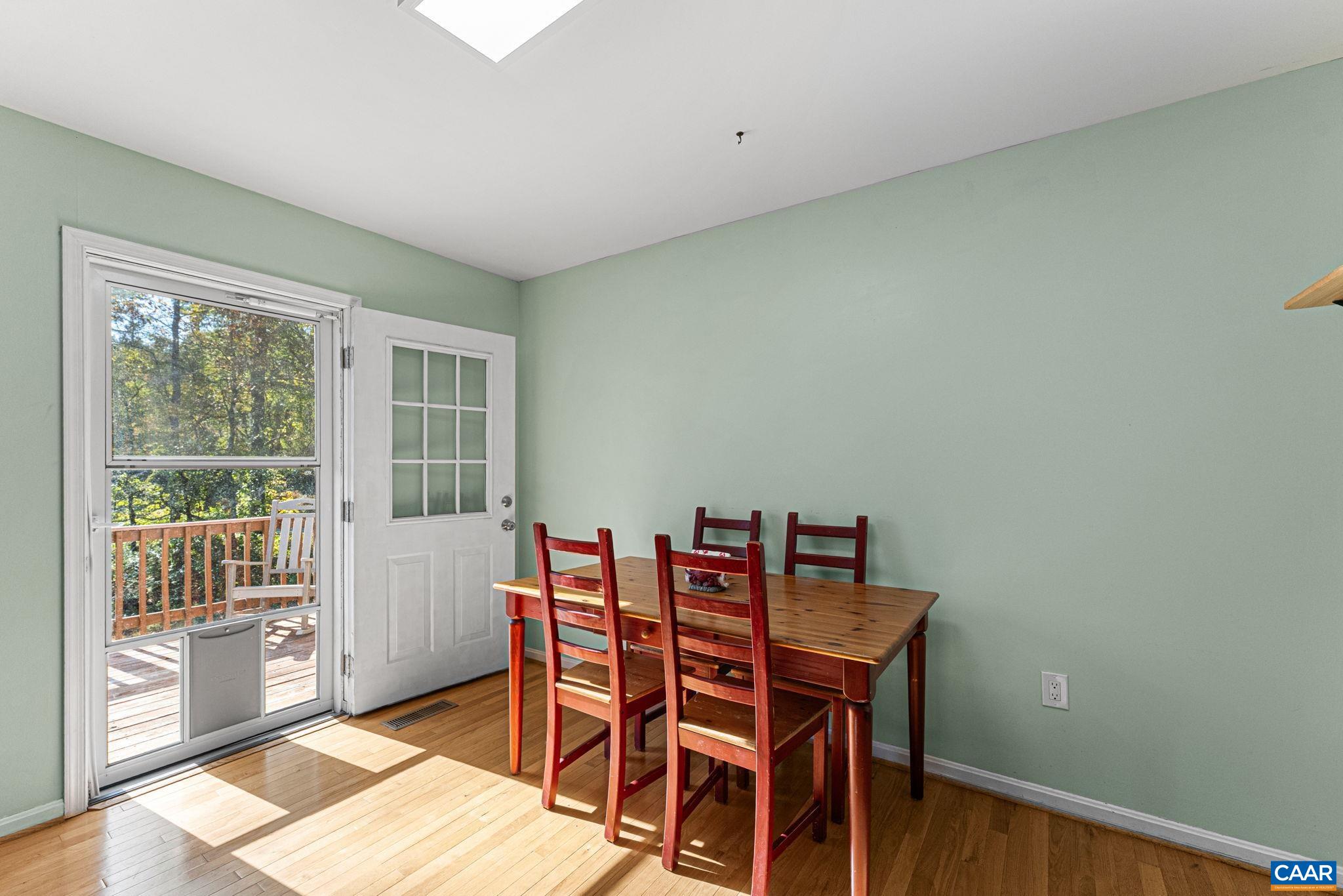 14 HIGH VIEW RD, STANARDSVILLE, Virginia 22973, 3 Bedrooms Bedrooms, ,3 BathroomsBathrooms,Residential,14 HIGH VIEW RD,683557 MLS # 683557 14 HIGH VIEW RD, STANARDSVILLE, Virginia 22973, 3 Bedrooms Bedrooms, ,3 BathroomsBathrooms,Residential,14 HIGH VIEW RD,683557 MLS # 683557