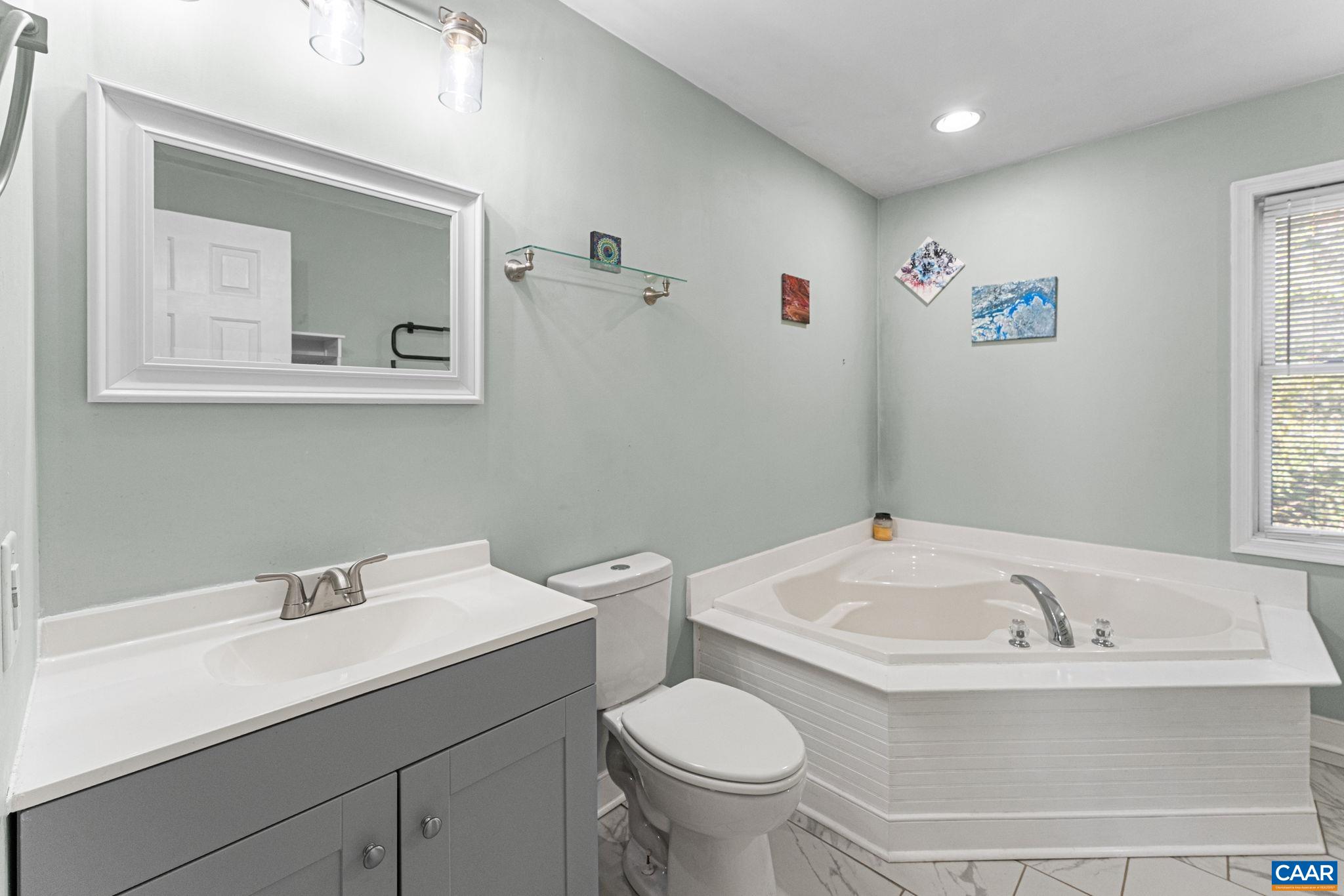 14 HIGH VIEW RD, STANARDSVILLE, Virginia 22973, 3 Bedrooms Bedrooms, ,3 BathroomsBathrooms,Residential,14 HIGH VIEW RD,683557 MLS # 683557 14 HIGH VIEW RD, STANARDSVILLE, Virginia 22973, 3 Bedrooms Bedrooms, ,3 BathroomsBathrooms,Residential,14 HIGH VIEW RD,683557 MLS # 683557