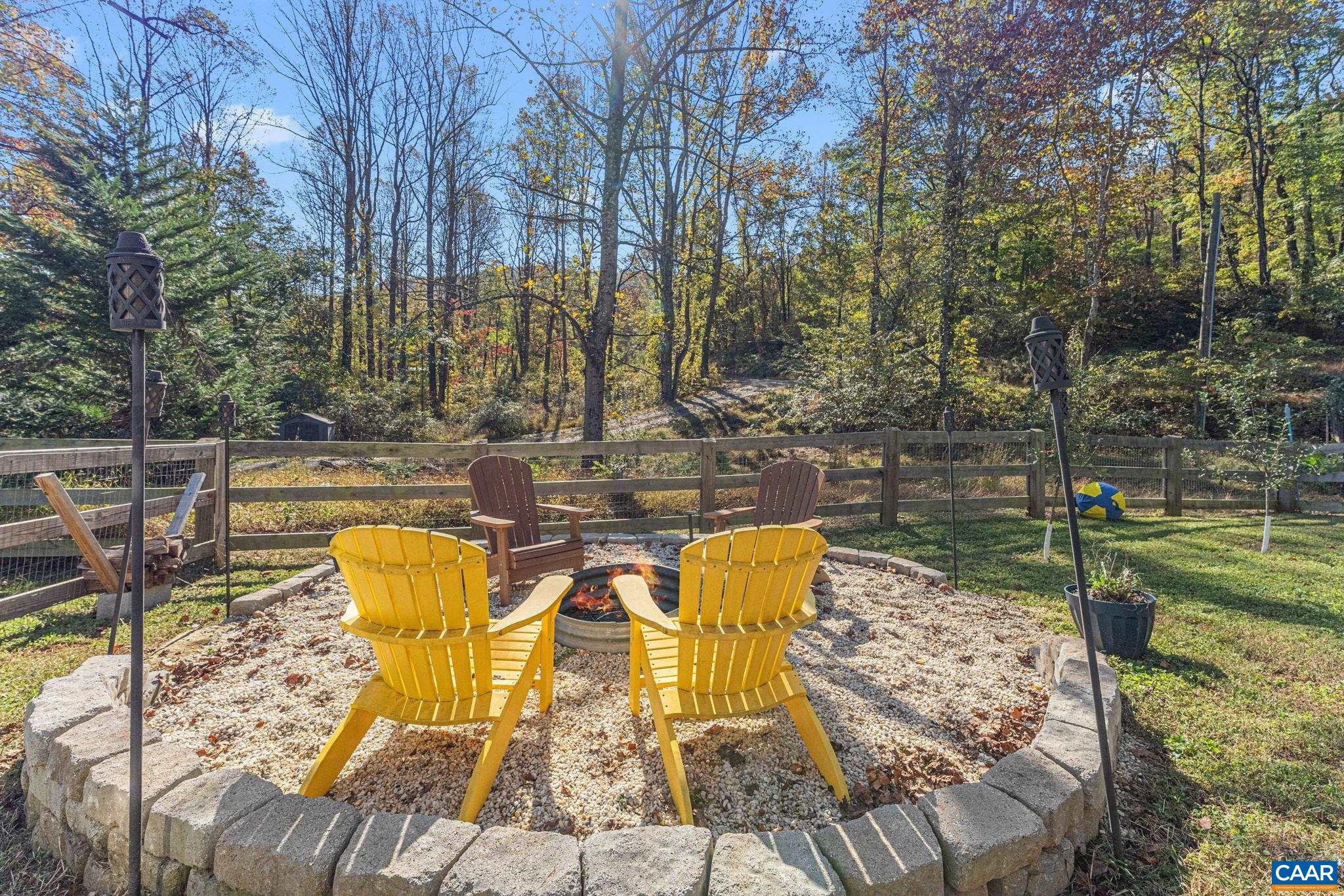 14 HIGH VIEW RD, STANARDSVILLE, Virginia 22973, 3 Bedrooms Bedrooms, ,3 BathroomsBathrooms,Residential,14 HIGH VIEW RD,683557 MLS # 683557 14 HIGH VIEW RD, STANARDSVILLE, Virginia 22973, 3 Bedrooms Bedrooms, ,3 BathroomsBathrooms,Residential,14 HIGH VIEW RD,683557 MLS # 683557