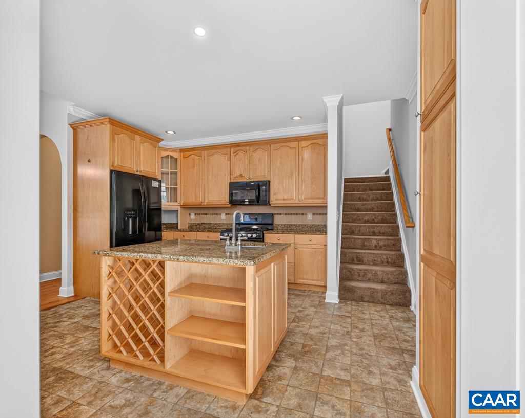 20 FAIRWOOD PL, PALMYRA, Virginia 22963, 4 Bedrooms Bedrooms, ,3 BathroomsBathrooms,Residential,20 FAIRWOOD PL,683558 MLS # 683558 20 FAIRWOOD PL, PALMYRA, Virginia 22963, 4 Bedrooms Bedrooms, ,3 BathroomsBathrooms,Residential,20 FAIRWOOD PL,683558 MLS # 683558