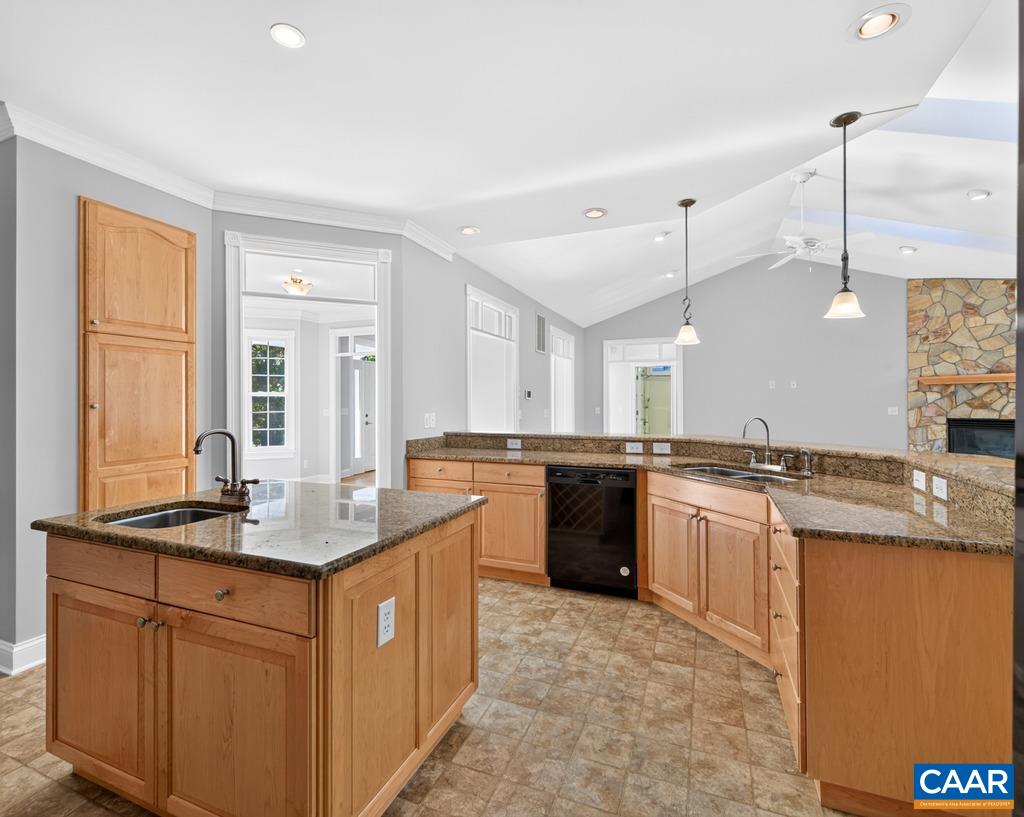 20 FAIRWOOD PL, PALMYRA, Virginia 22963, 4 Bedrooms Bedrooms, ,3 BathroomsBathrooms,Residential,20 FAIRWOOD PL,683558 MLS # 683558 20 FAIRWOOD PL, PALMYRA, Virginia 22963, 4 Bedrooms Bedrooms, ,3 BathroomsBathrooms,Residential,20 FAIRWOOD PL,683558 MLS # 683558