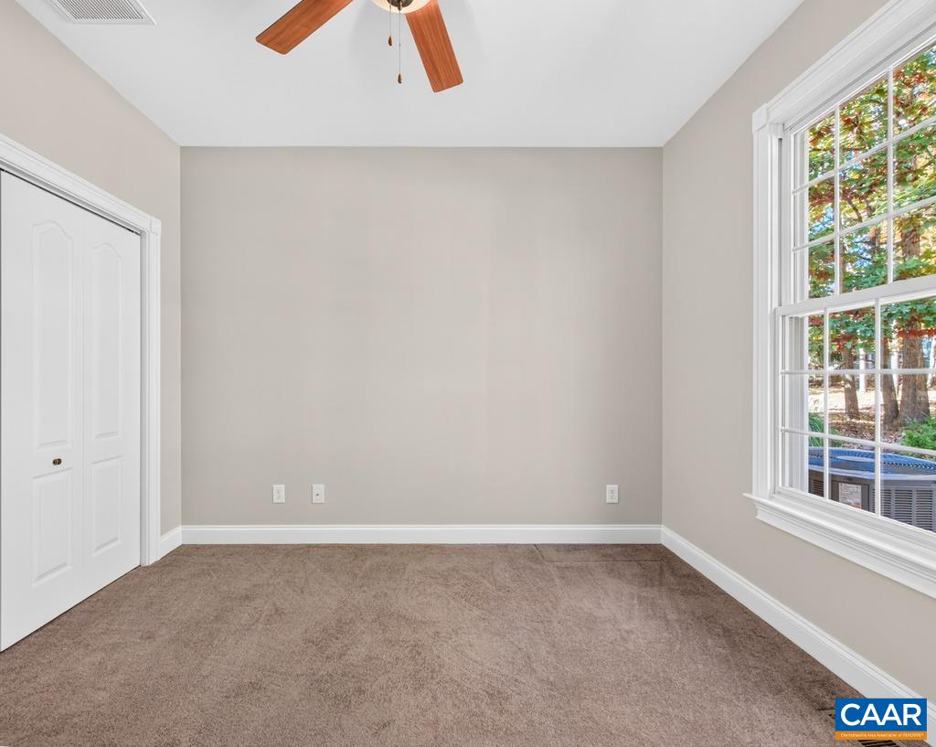 20 FAIRWOOD PL, PALMYRA, Virginia 22963, 4 Bedrooms Bedrooms, ,3 BathroomsBathrooms,Residential,20 FAIRWOOD PL,683558 MLS # 683558 20 FAIRWOOD PL, PALMYRA, Virginia 22963, 4 Bedrooms Bedrooms, ,3 BathroomsBathrooms,Residential,20 FAIRWOOD PL,683558 MLS # 683558