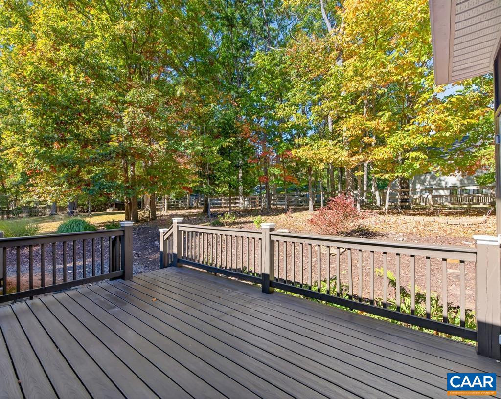 20 FAIRWOOD PL, PALMYRA, Virginia 22963, 4 Bedrooms Bedrooms, ,3 BathroomsBathrooms,Residential,20 FAIRWOOD PL,683558 MLS # 683558 20 FAIRWOOD PL, PALMYRA, Virginia 22963, 4 Bedrooms Bedrooms, ,3 BathroomsBathrooms,Residential,20 FAIRWOOD PL,683558 MLS # 683558