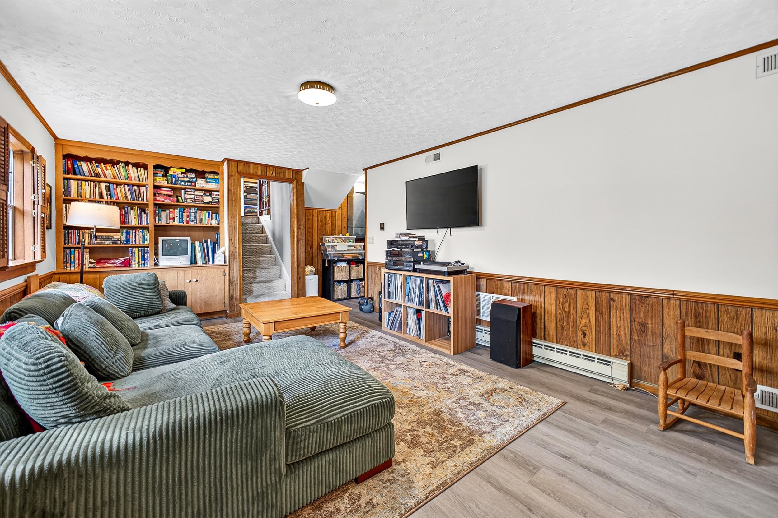 419 WEST AVE, HARRISONBURG, Virginia 22801, 3 Bedrooms Bedrooms, ,2 BathroomsBathrooms,Residential,419 WEST AVE,683560 MLS # 683560 419 WEST AVE, HARRISONBURG, Virginia 22801, 3 Bedrooms Bedrooms, ,2 BathroomsBathrooms,Residential,419 WEST AVE,683560 MLS # 683560