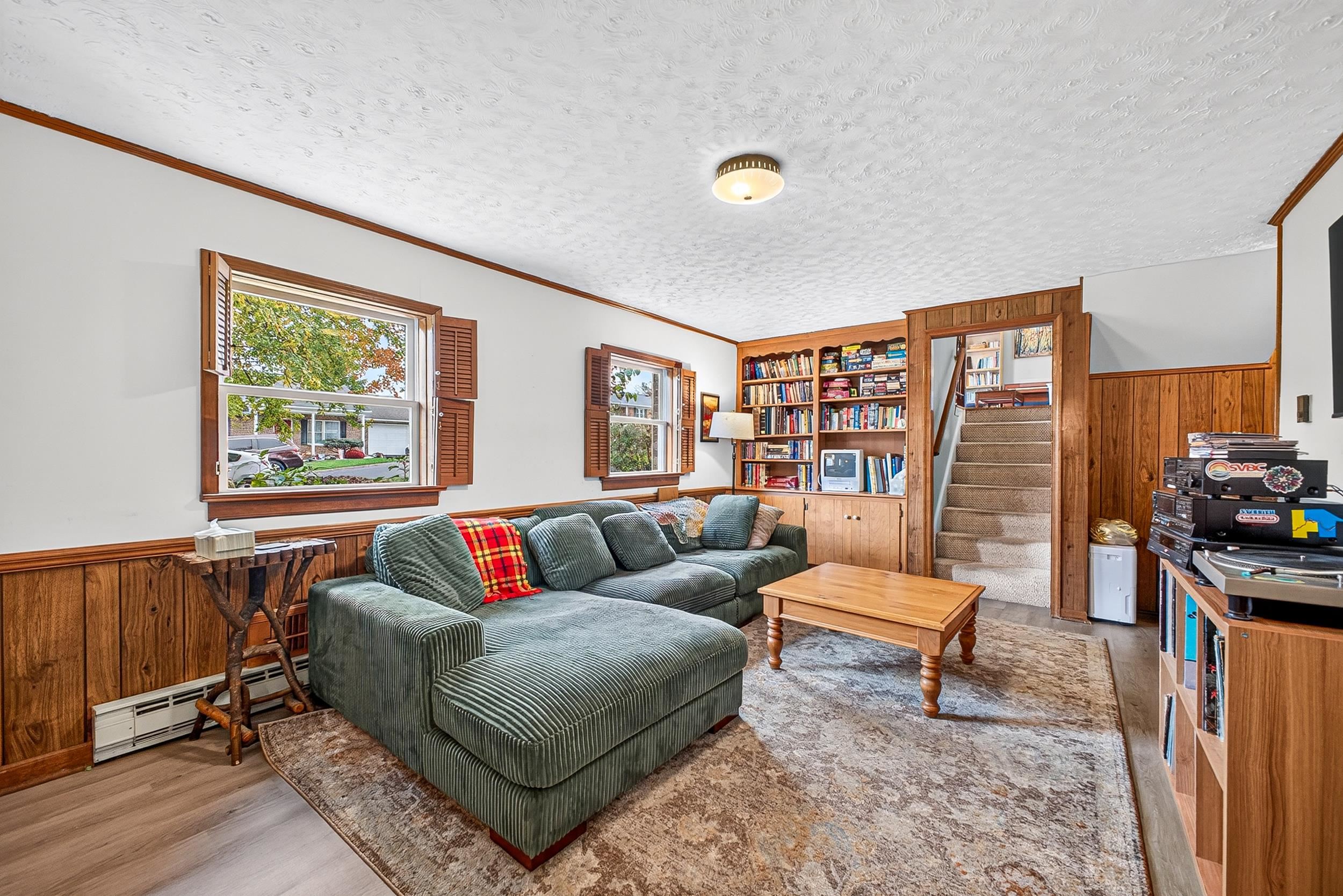 419 WEST AVE, HARRISONBURG, Virginia 22801, 3 Bedrooms Bedrooms, ,2 BathroomsBathrooms,Residential,419 WEST AVE,683560 MLS # 683560 419 WEST AVE, HARRISONBURG, Virginia 22801, 3 Bedrooms Bedrooms, ,2 BathroomsBathrooms,Residential,419 WEST AVE,683560 MLS # 683560