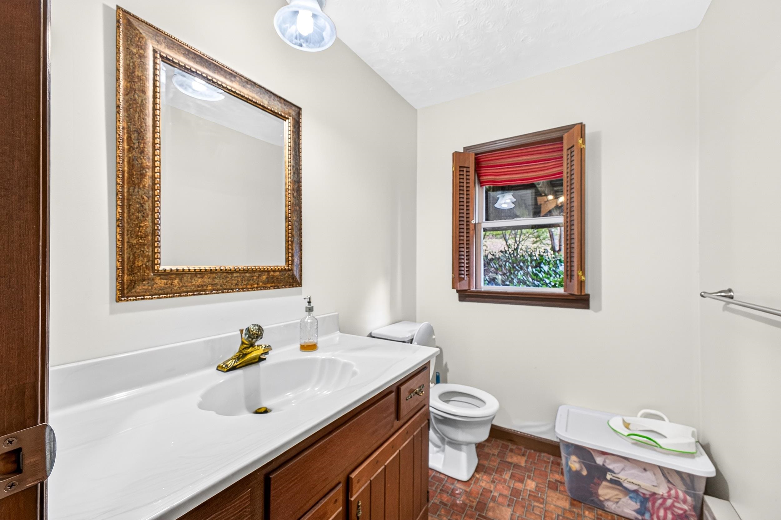 419 WEST AVE, HARRISONBURG, Virginia 22801, 3 Bedrooms Bedrooms, ,2 BathroomsBathrooms,Residential,419 WEST AVE,683560 MLS # 683560 419 WEST AVE, HARRISONBURG, Virginia 22801, 3 Bedrooms Bedrooms, ,2 BathroomsBathrooms,Residential,419 WEST AVE,683560 MLS # 683560