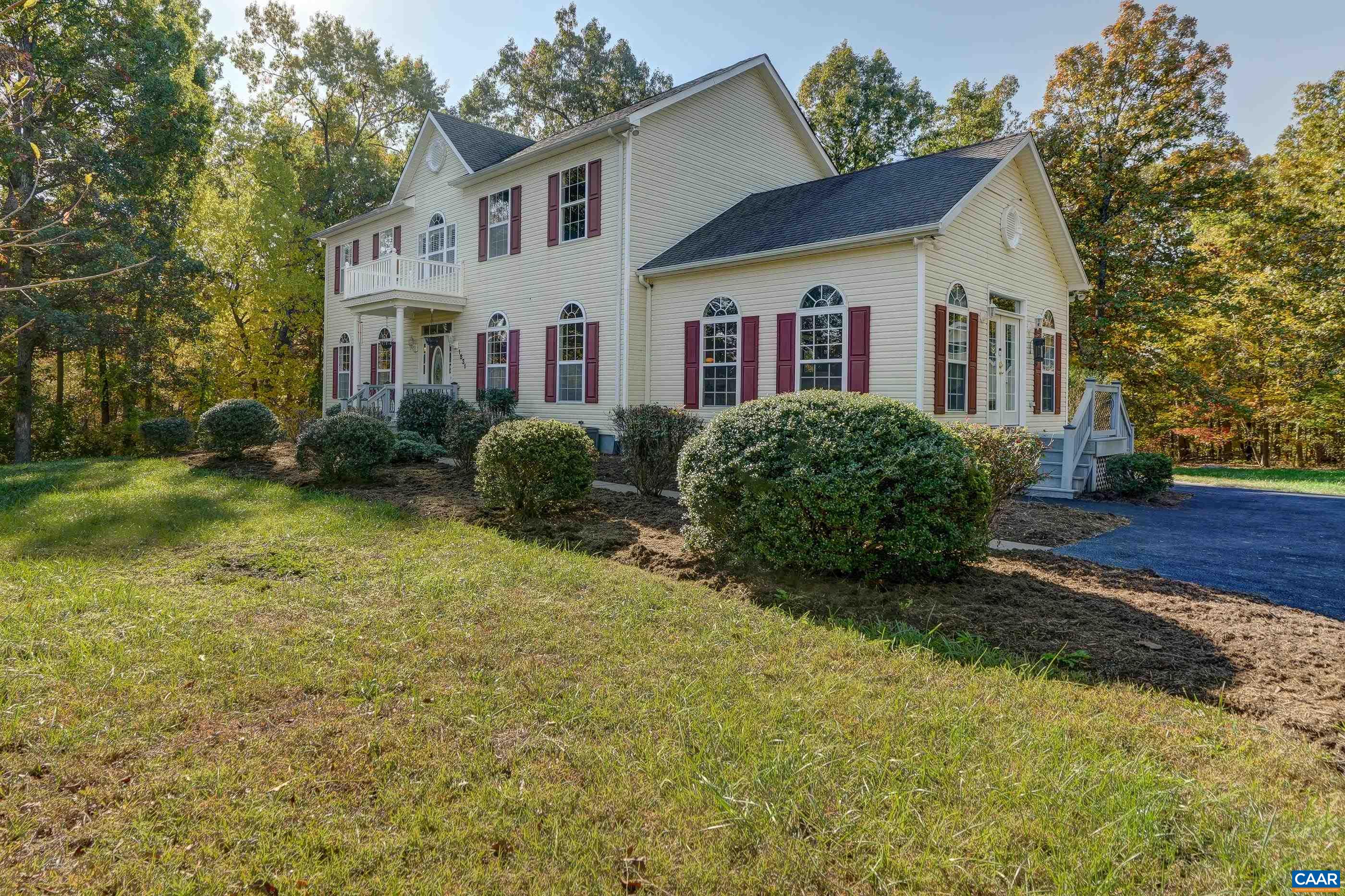 1831 SECRETARYS RD, SCOTTSVILLE, Virginia 24590, 4 Bedrooms Bedrooms, ,3 BathroomsBathrooms,Residential,1831 SECRETARYS RD,683510 MLS # 683510 1831 SECRETARYS RD, SCOTTSVILLE, Virginia 24590, 4 Bedrooms Bedrooms, ,3 BathroomsBathrooms,Residential,1831 SECRETARYS RD,683510 MLS # 683510