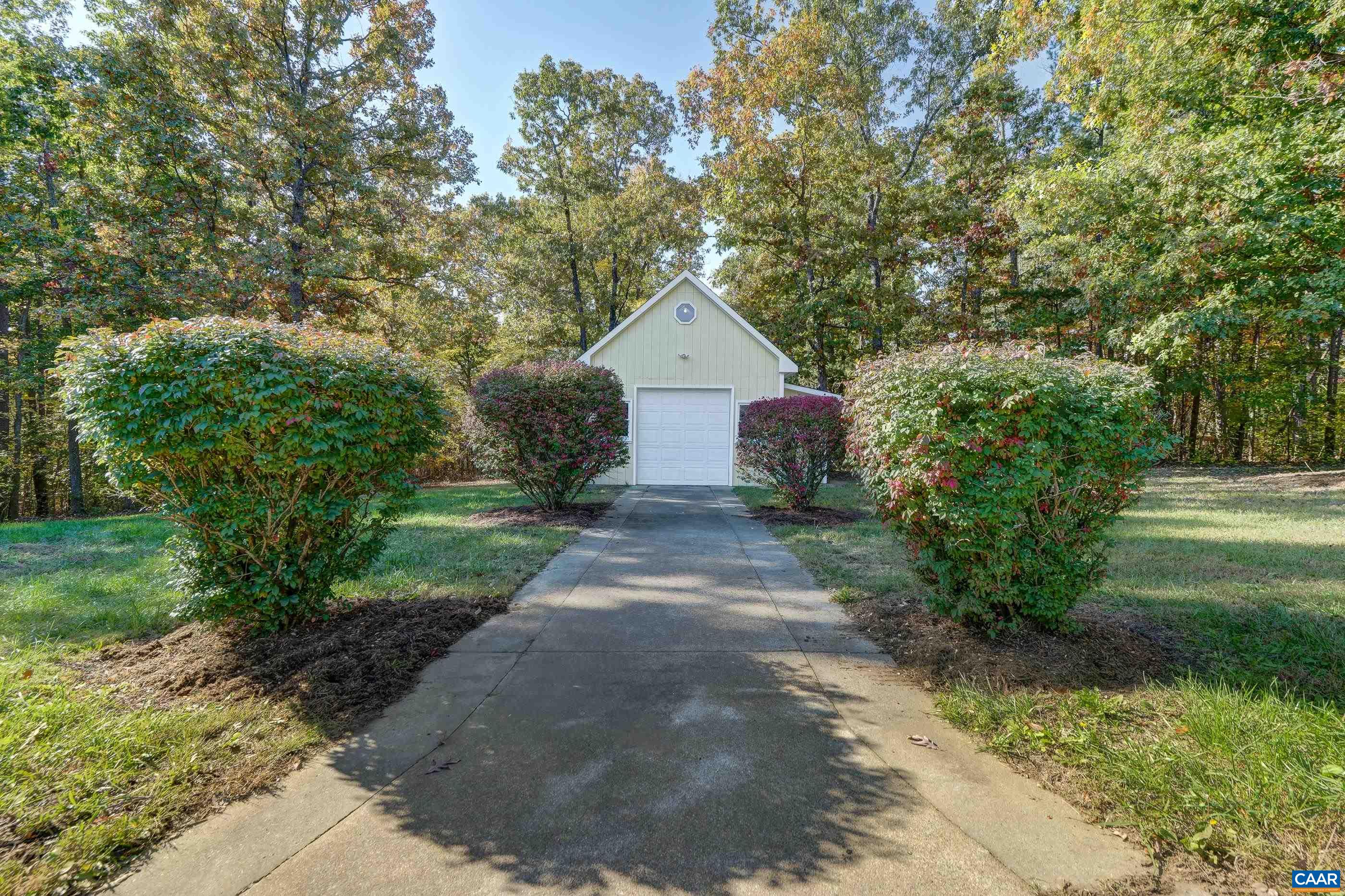 1831 SECRETARYS RD, SCOTTSVILLE, Virginia 24590, 4 Bedrooms Bedrooms, ,3 BathroomsBathrooms,Residential,1831 SECRETARYS RD,683510 MLS # 683510 1831 SECRETARYS RD, SCOTTSVILLE, Virginia 24590, 4 Bedrooms Bedrooms, ,3 BathroomsBathrooms,Residential,1831 SECRETARYS RD,683510 MLS # 683510