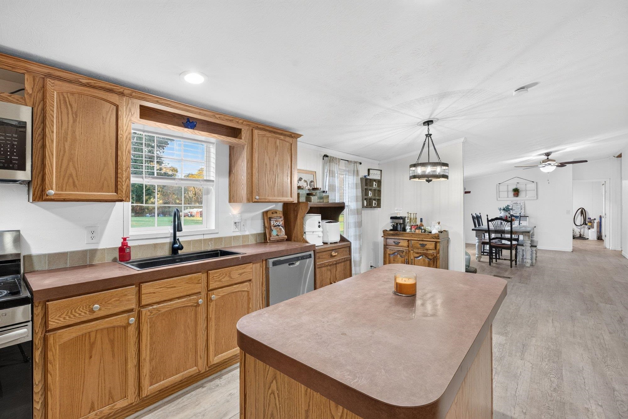 9944 BROWNS GAP RD, GROTTOES, Virginia 24441, 4 Bedrooms Bedrooms, ,2 BathroomsBathrooms,Residential,9944 BROWNS GAP RD,683567 MLS # 683567 9944 BROWNS GAP RD, GROTTOES, Virginia 24441, 4 Bedrooms Bedrooms, ,2 BathroomsBathrooms,Residential,9944 BROWNS GAP RD,683567 MLS # 683567