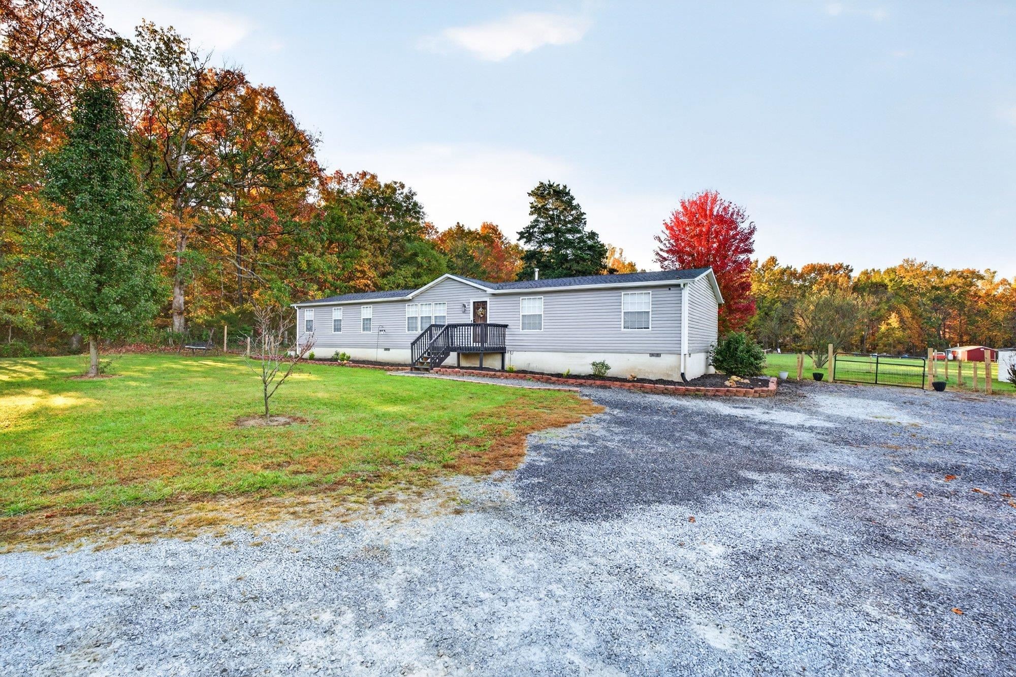 9944 BROWNS GAP RD, GROTTOES, Virginia 24441, 4 Bedrooms Bedrooms, ,2 BathroomsBathrooms,Residential,9944 BROWNS GAP RD,683567 MLS # 683567 9944 BROWNS GAP RD, GROTTOES, Virginia 24441, 4 Bedrooms Bedrooms, ,2 BathroomsBathrooms,Residential,9944 BROWNS GAP RD,683567 MLS # 683567