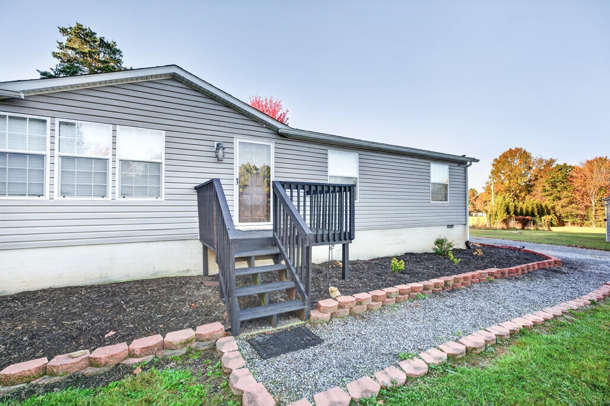 9944 BROWNS GAP RD, GROTTOES, Virginia 24441, 4 Bedrooms Bedrooms, ,2 BathroomsBathrooms,Residential,9944 BROWNS GAP RD,683567 MLS # 683567 9944 BROWNS GAP RD, GROTTOES, Virginia 24441, 4 Bedrooms Bedrooms, ,2 BathroomsBathrooms,Residential,9944 BROWNS GAP RD,683567 MLS # 683567