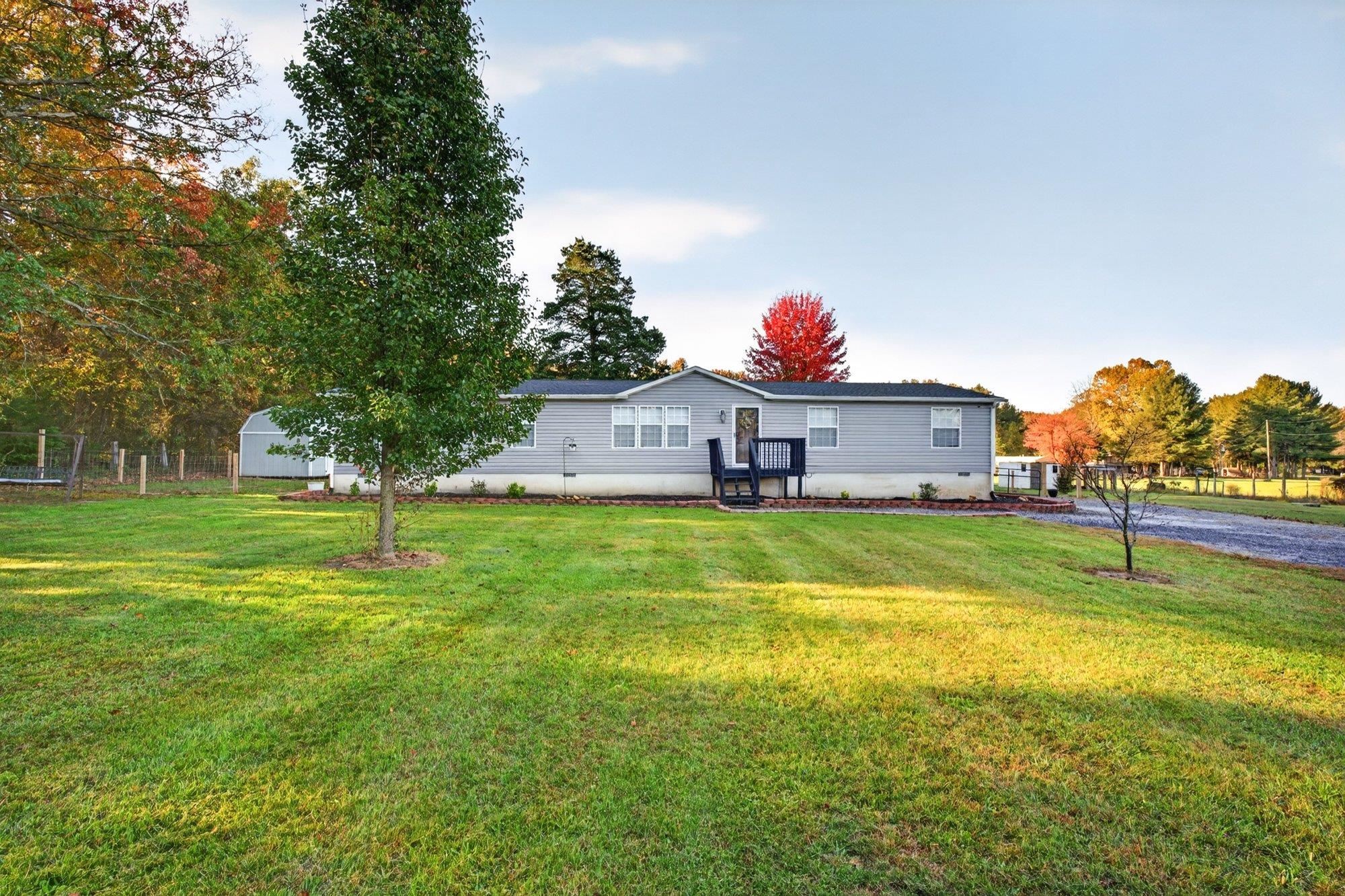 9944 BROWNS GAP RD, GROTTOES, Virginia 24441, 4 Bedrooms Bedrooms, ,2 BathroomsBathrooms,Residential,9944 BROWNS GAP RD,683567 MLS # 683567 9944 BROWNS GAP RD, GROTTOES, Virginia 24441, 4 Bedrooms Bedrooms, ,2 BathroomsBathrooms,Residential,9944 BROWNS GAP RD,683567 MLS # 683567