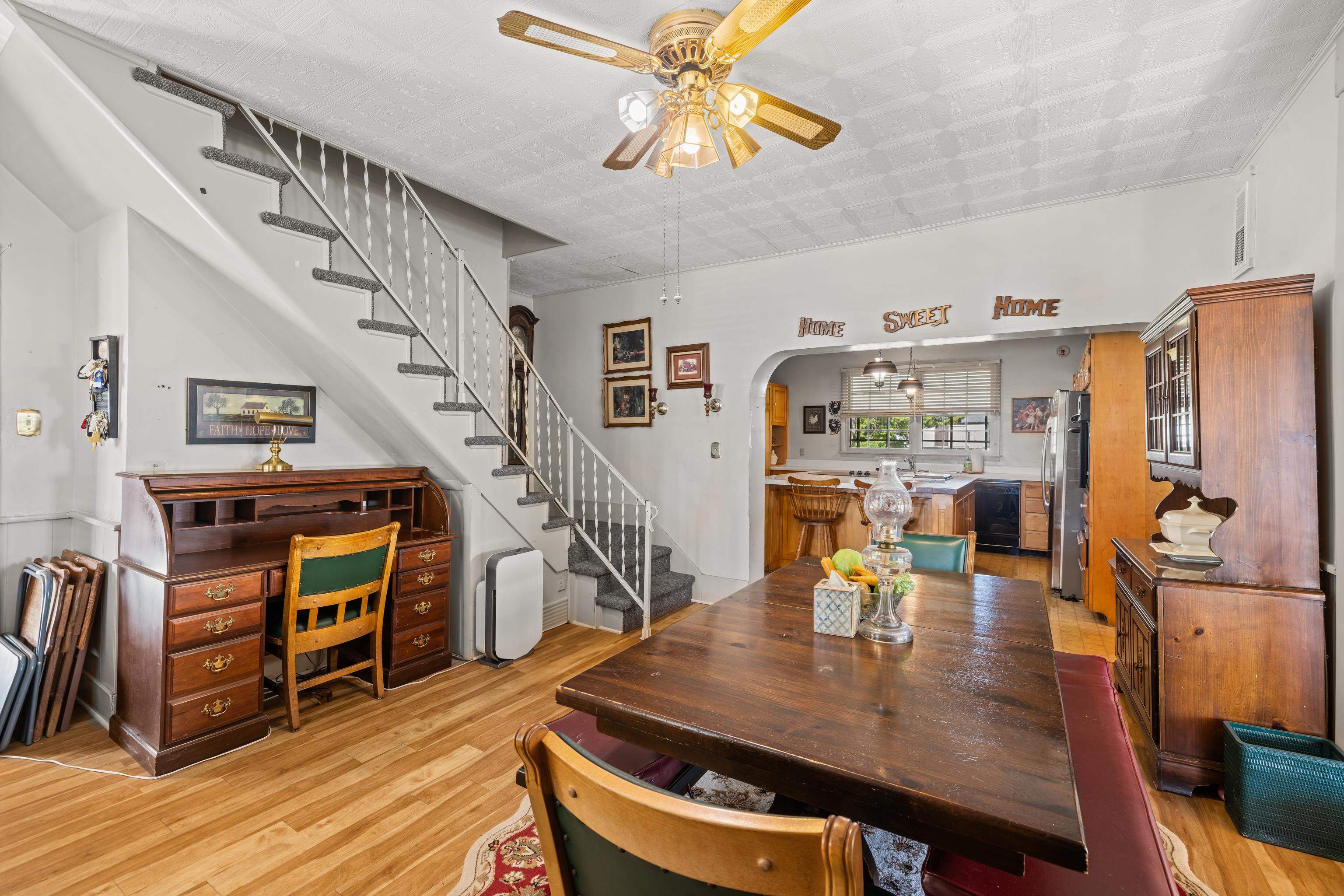 8274 SIMMERS VALLEY RD, ROCKINGHAM, Virginia 22802, 4 Bedrooms Bedrooms, ,3 BathroomsBathrooms,Residential,8274 SIMMERS VALLEY RD,683578 MLS # 683578 8274 SIMMERS VALLEY RD, ROCKINGHAM, Virginia 22802, 4 Bedrooms Bedrooms, ,3 BathroomsBathrooms,Residential,8274 SIMMERS VALLEY RD,683578 MLS # 683578