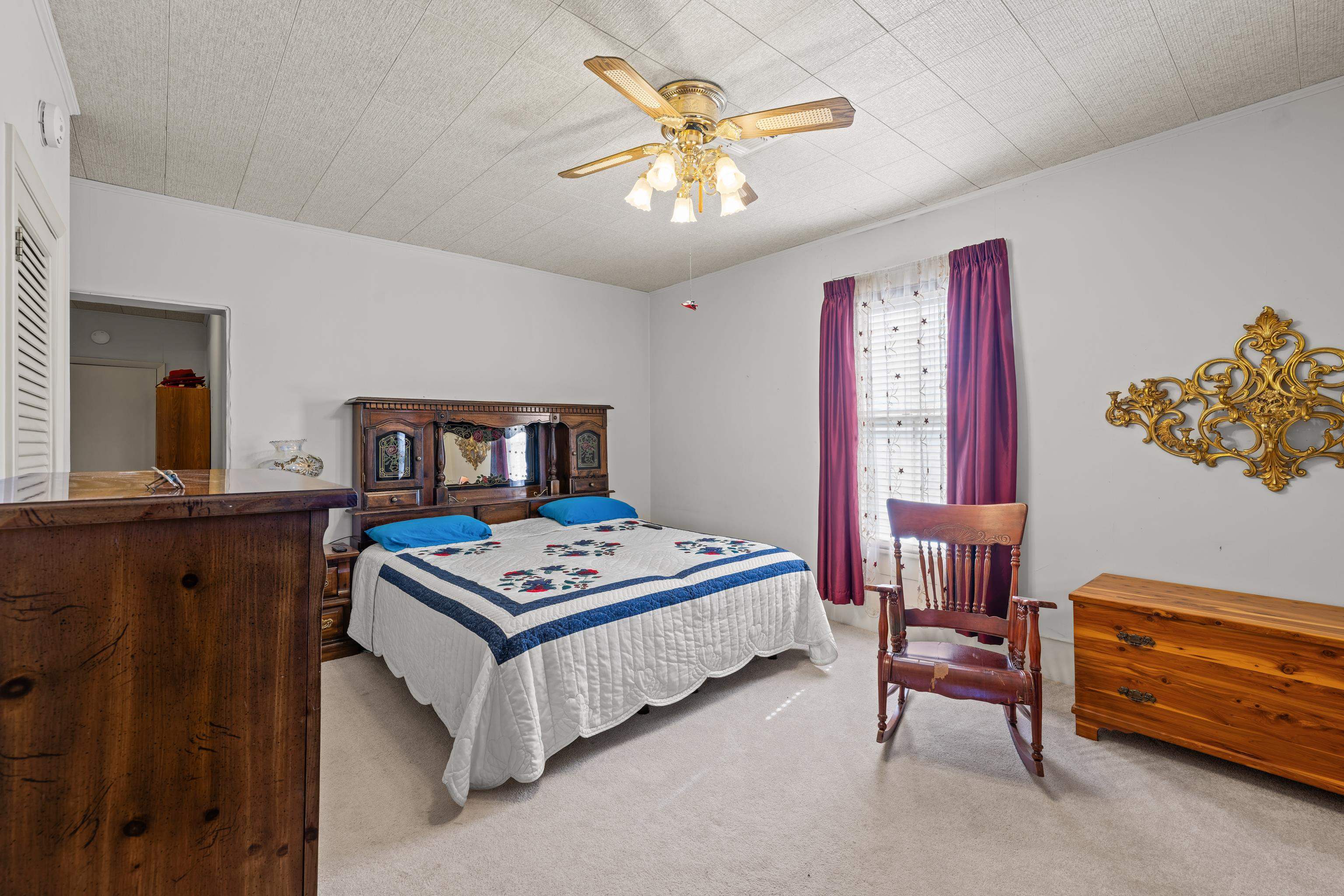 8274 SIMMERS VALLEY RD, ROCKINGHAM, Virginia 22802, 4 Bedrooms Bedrooms, ,3 BathroomsBathrooms,Residential,8274 SIMMERS VALLEY RD,683578 MLS # 683578 8274 SIMMERS VALLEY RD, ROCKINGHAM, Virginia 22802, 4 Bedrooms Bedrooms, ,3 BathroomsBathrooms,Residential,8274 SIMMERS VALLEY RD,683578 MLS # 683578