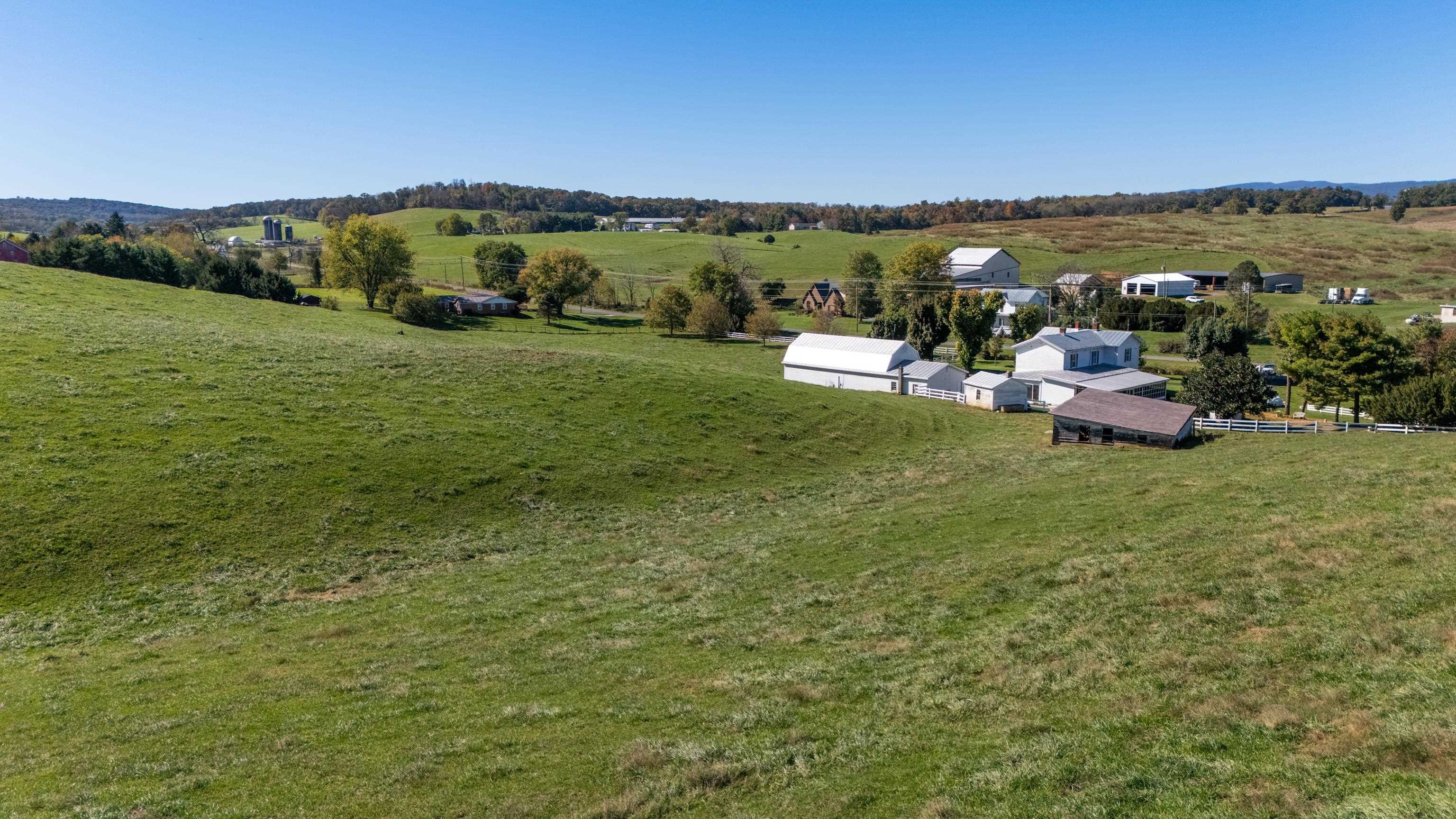 8274 SIMMERS VALLEY RD, ROCKINGHAM, Virginia 22802, 4 Bedrooms Bedrooms, ,3 BathroomsBathrooms,Residential,8274 SIMMERS VALLEY RD,683578 MLS # 683578 8274 SIMMERS VALLEY RD, ROCKINGHAM, Virginia 22802, 4 Bedrooms Bedrooms, ,3 BathroomsBathrooms,Residential,8274 SIMMERS VALLEY RD,683578 MLS # 683578