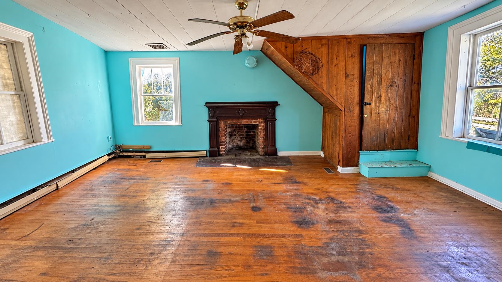157 BRANNERTOWN LN, NEW MARKET, Virginia 22844, 3 Bedrooms Bedrooms, ,1 BathroomBathrooms,Residential,157 BRANNERTOWN LN,683579 MLS # 683579 157 BRANNERTOWN LN, NEW MARKET, Virginia 22844, 3 Bedrooms Bedrooms, ,1 BathroomBathrooms,Residential,157 BRANNERTOWN LN,683579 MLS # 683579