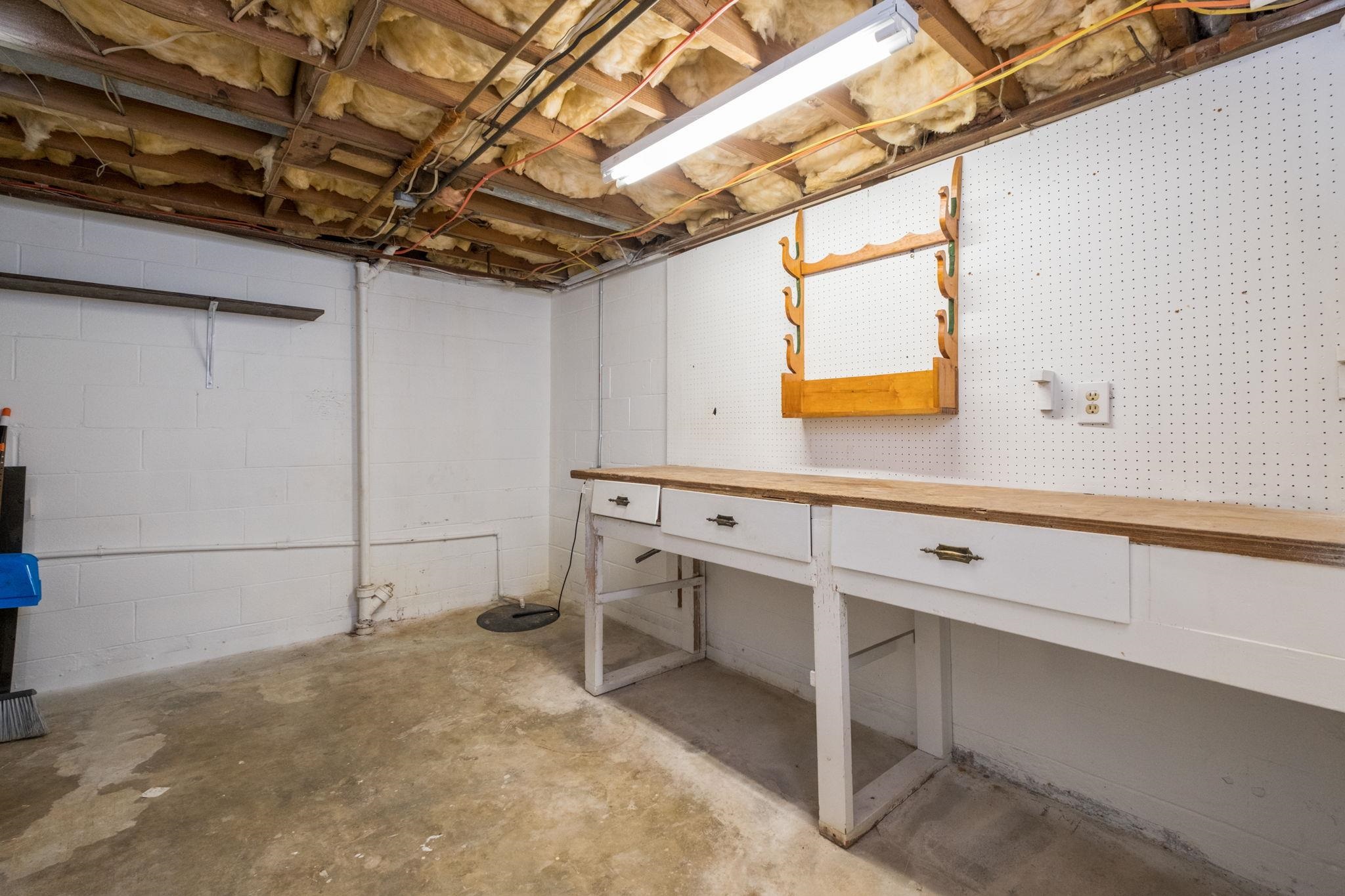 804 CHERRY HILL DR, STAUNTON, Virginia 22401, 3 Bedrooms Bedrooms, ,2 BathroomsBathrooms,Residential,804 CHERRY HILL DR,683425 MLS # 683425 804 CHERRY HILL DR, STAUNTON, Virginia 22401, 3 Bedrooms Bedrooms, ,2 BathroomsBathrooms,Residential,804 CHERRY HILL DR,683425 MLS # 683425