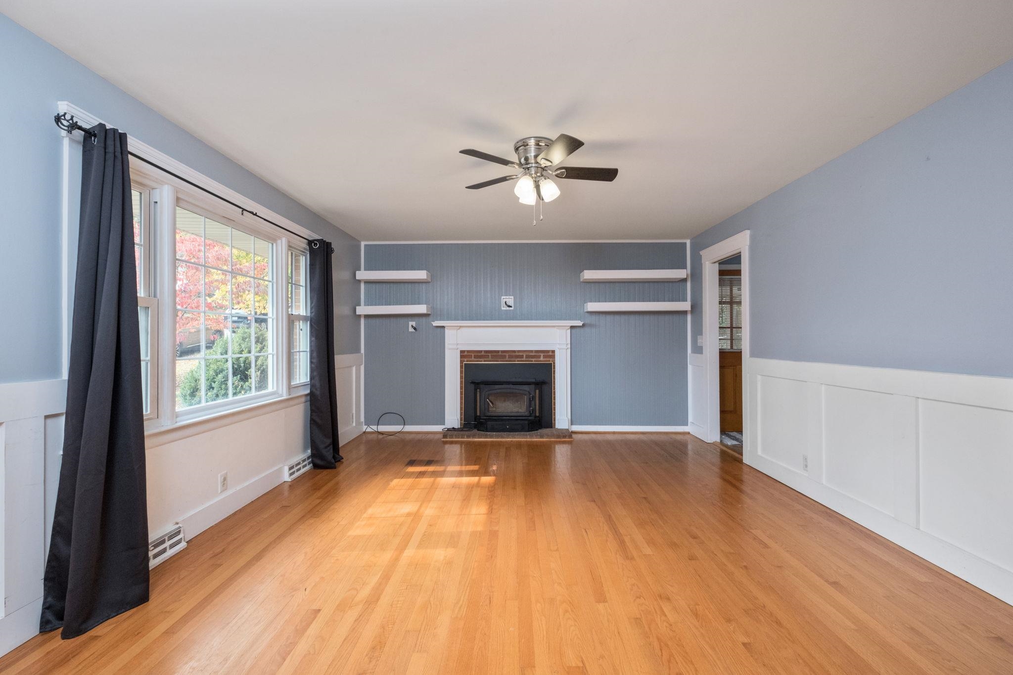 804 CHERRY HILL DR, STAUNTON, Virginia 22401, 3 Bedrooms Bedrooms, ,2 BathroomsBathrooms,Residential,804 CHERRY HILL DR,683425 MLS # 683425 804 CHERRY HILL DR, STAUNTON, Virginia 22401, 3 Bedrooms Bedrooms, ,2 BathroomsBathrooms,Residential,804 CHERRY HILL DR,683425 MLS # 683425