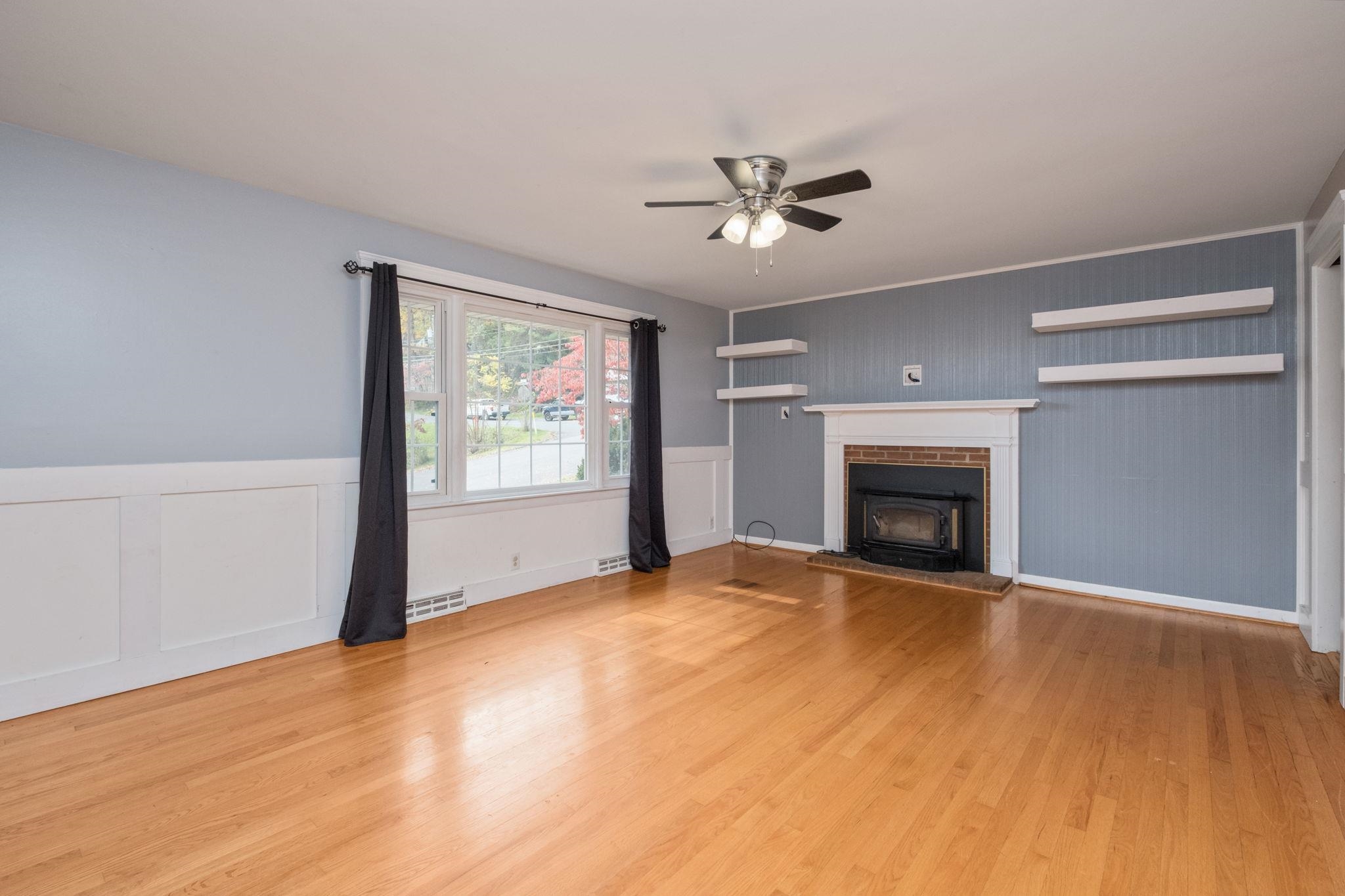 804 CHERRY HILL DR, STAUNTON, Virginia 22401, 3 Bedrooms Bedrooms, ,2 BathroomsBathrooms,Residential,804 CHERRY HILL DR,683425 MLS # 683425 804 CHERRY HILL DR, STAUNTON, Virginia 22401, 3 Bedrooms Bedrooms, ,2 BathroomsBathrooms,Residential,804 CHERRY HILL DR,683425 MLS # 683425
