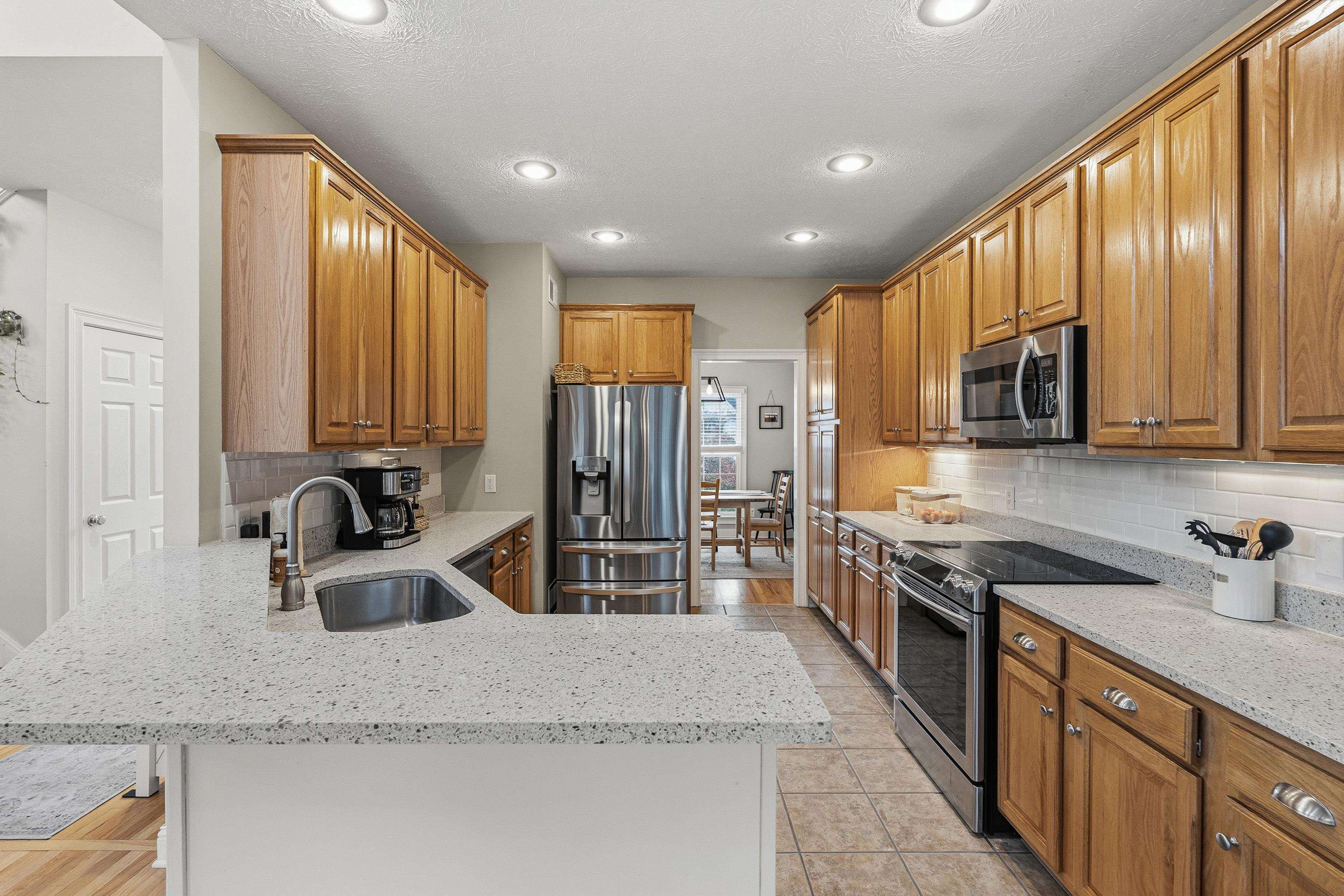3240 BAYBROOK DR, ROCKINGHAM, Virginia 22801, 4 Bedrooms Bedrooms, ,2 BathroomsBathrooms,Residential,3240 BAYBROOK DR,683582 MLS # 683582 3240 BAYBROOK DR, ROCKINGHAM, Virginia 22801, 4 Bedrooms Bedrooms, ,2 BathroomsBathrooms,Residential,3240 BAYBROOK DR,683582 MLS # 683582