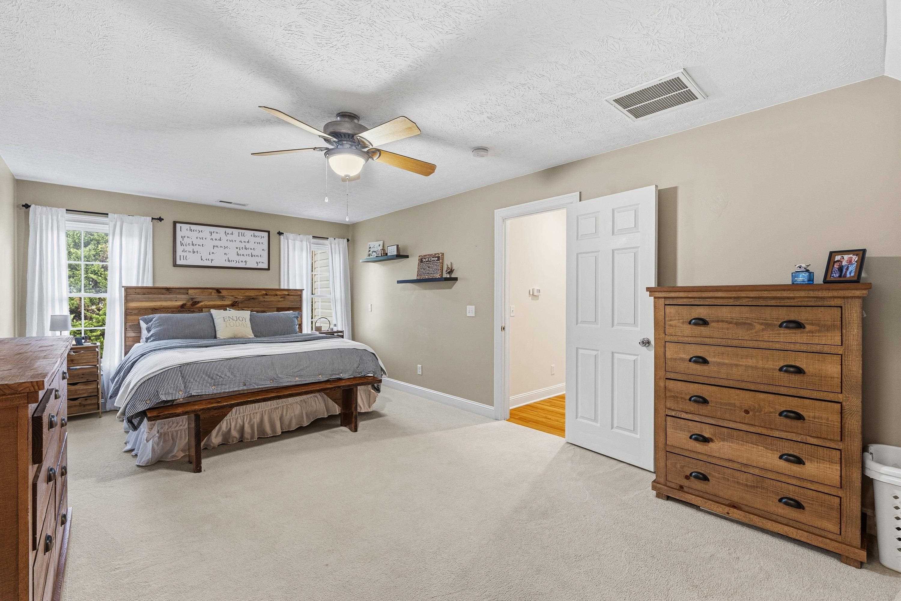 3240 BAYBROOK DR, ROCKINGHAM, Virginia 22801, 4 Bedrooms Bedrooms, ,2 BathroomsBathrooms,Residential,3240 BAYBROOK DR,683582 MLS # 683582 3240 BAYBROOK DR, ROCKINGHAM, Virginia 22801, 4 Bedrooms Bedrooms, ,2 BathroomsBathrooms,Residential,3240 BAYBROOK DR,683582 MLS # 683582