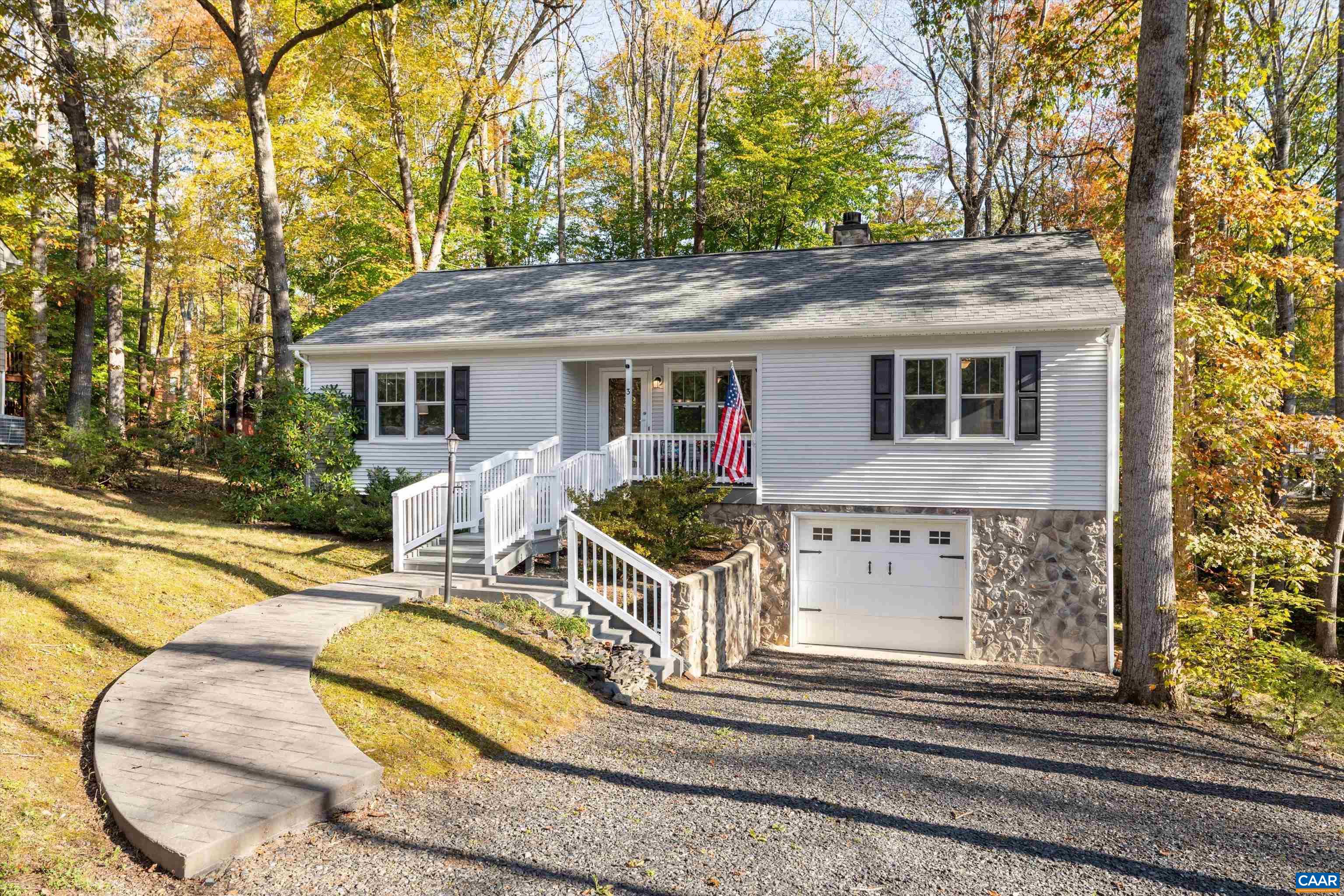 3 STONEWALL RD, PALMYRA, Virginia 22963, 3 Bedrooms Bedrooms, ,2 BathroomsBathrooms,Residential,3 STONEWALL RD,683583 MLS # 683583